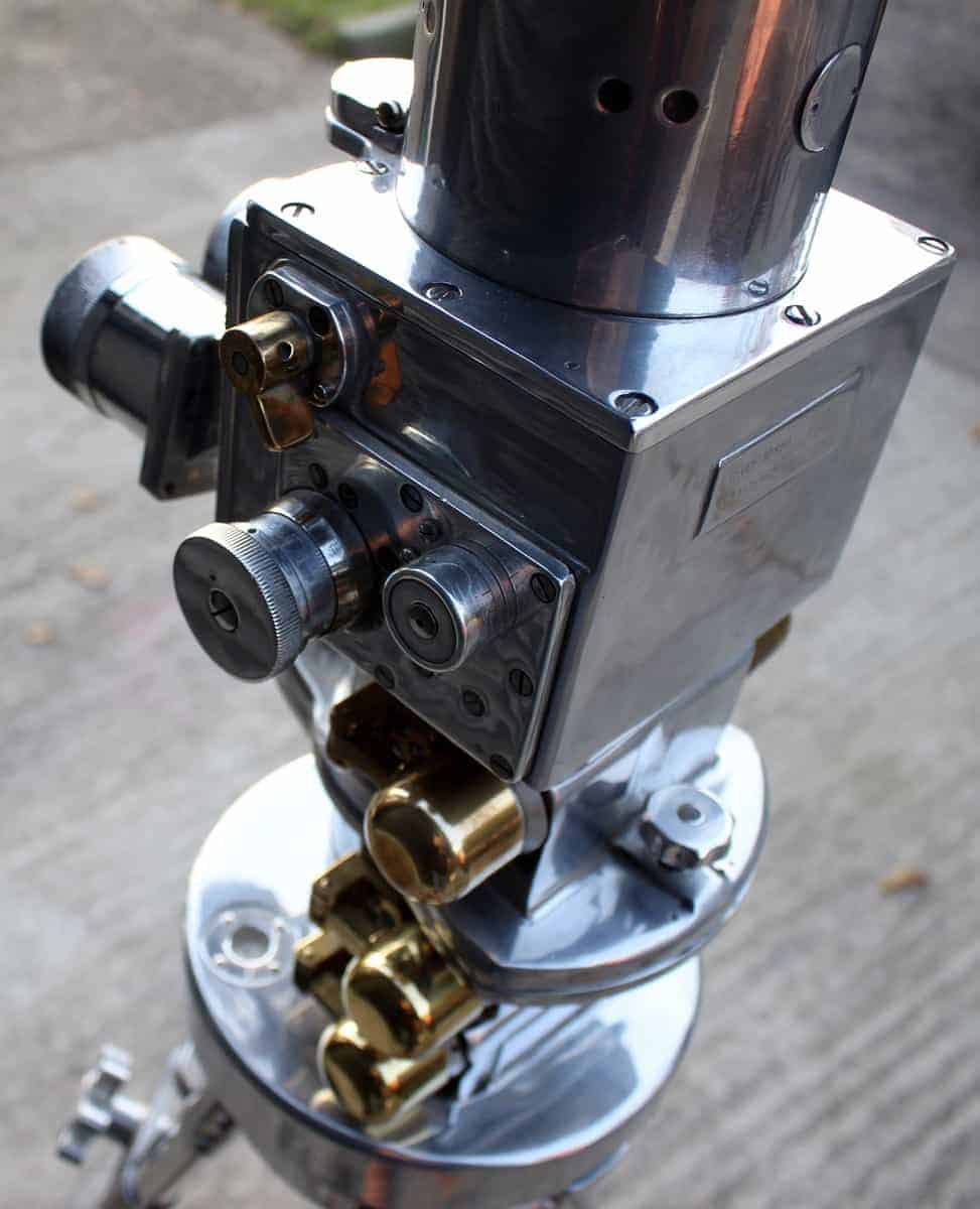 Carl Zeiss RWDF 10 x 50 Periscope Binoculars on Tripod Stand Circa 1965 - Image 8
