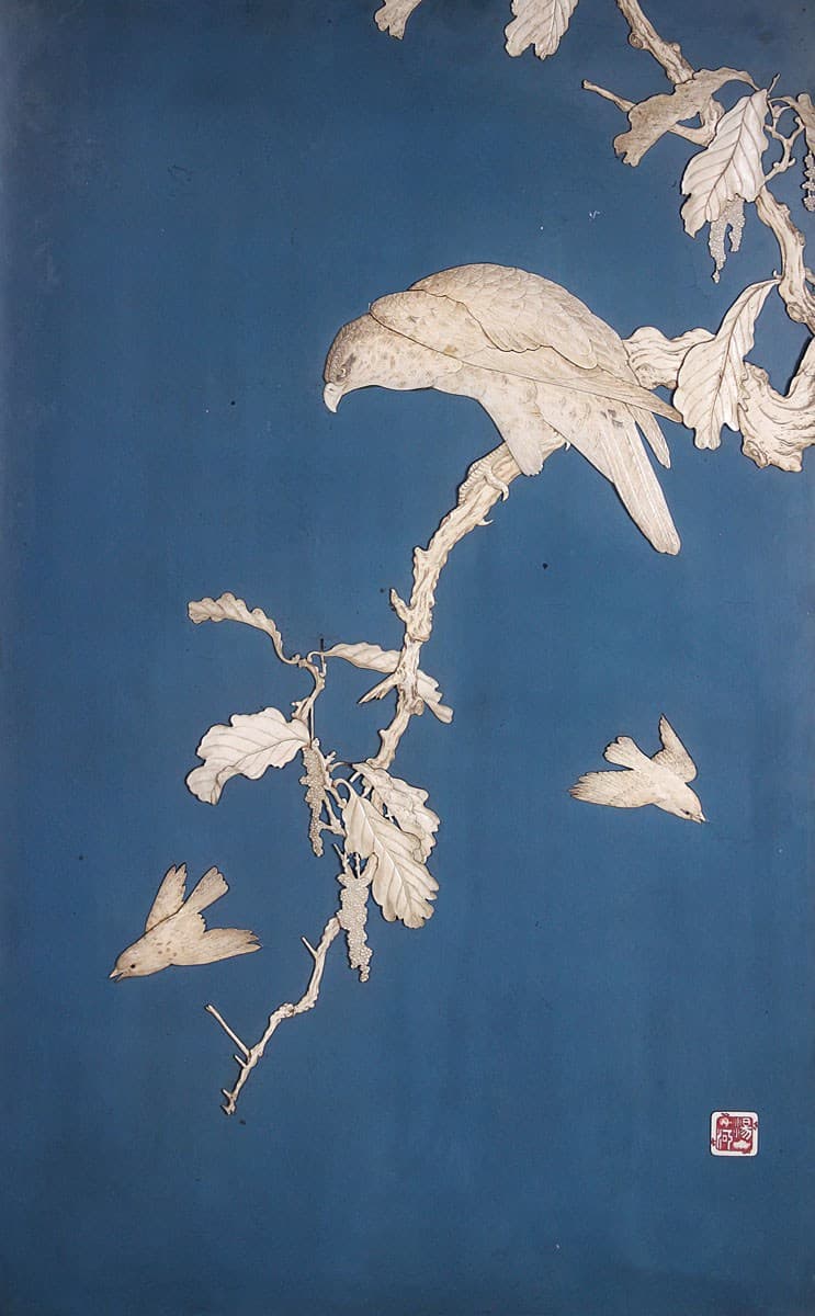 A Pair of Japanese Blue Lacquered Panels with Carved Birds in Trees Meiji Period - Image 2