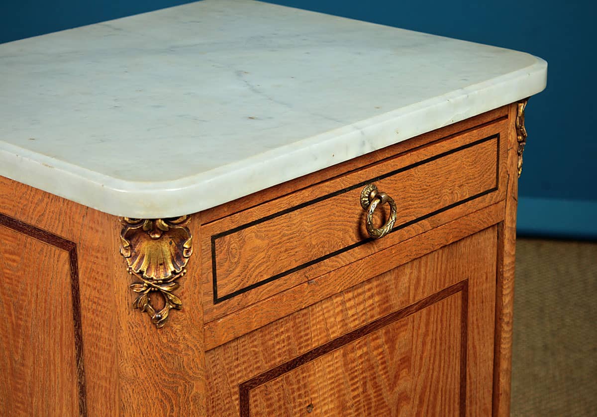 A Fine Pair Of Marble Topped Bedside Cabinets Circa 1900 - Image 5