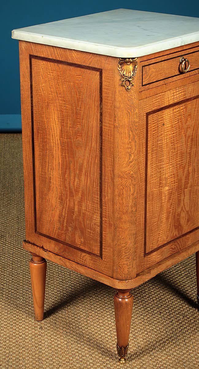 A Fine Pair Of Marble Topped Bedside Cabinets Circa 1900 - Image 8