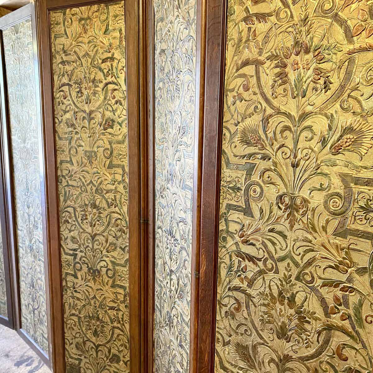 A C19th Embossed Leather & Oak Room Divider Screen - Image 5