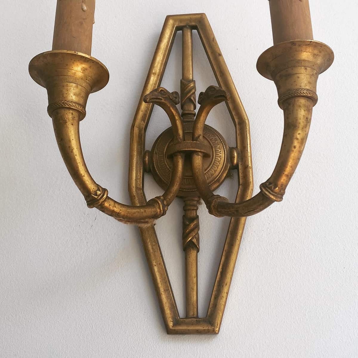 PAIR OF C19TH FRENCH GILT BRONZE WALL SCONCES - Image 5