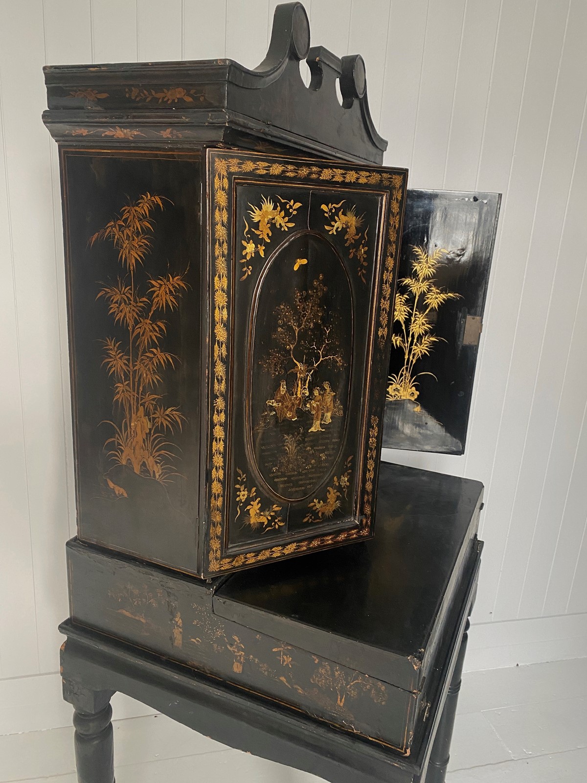 C19th Chinoiserie Lacquered Bureau Bookcase - Image 4