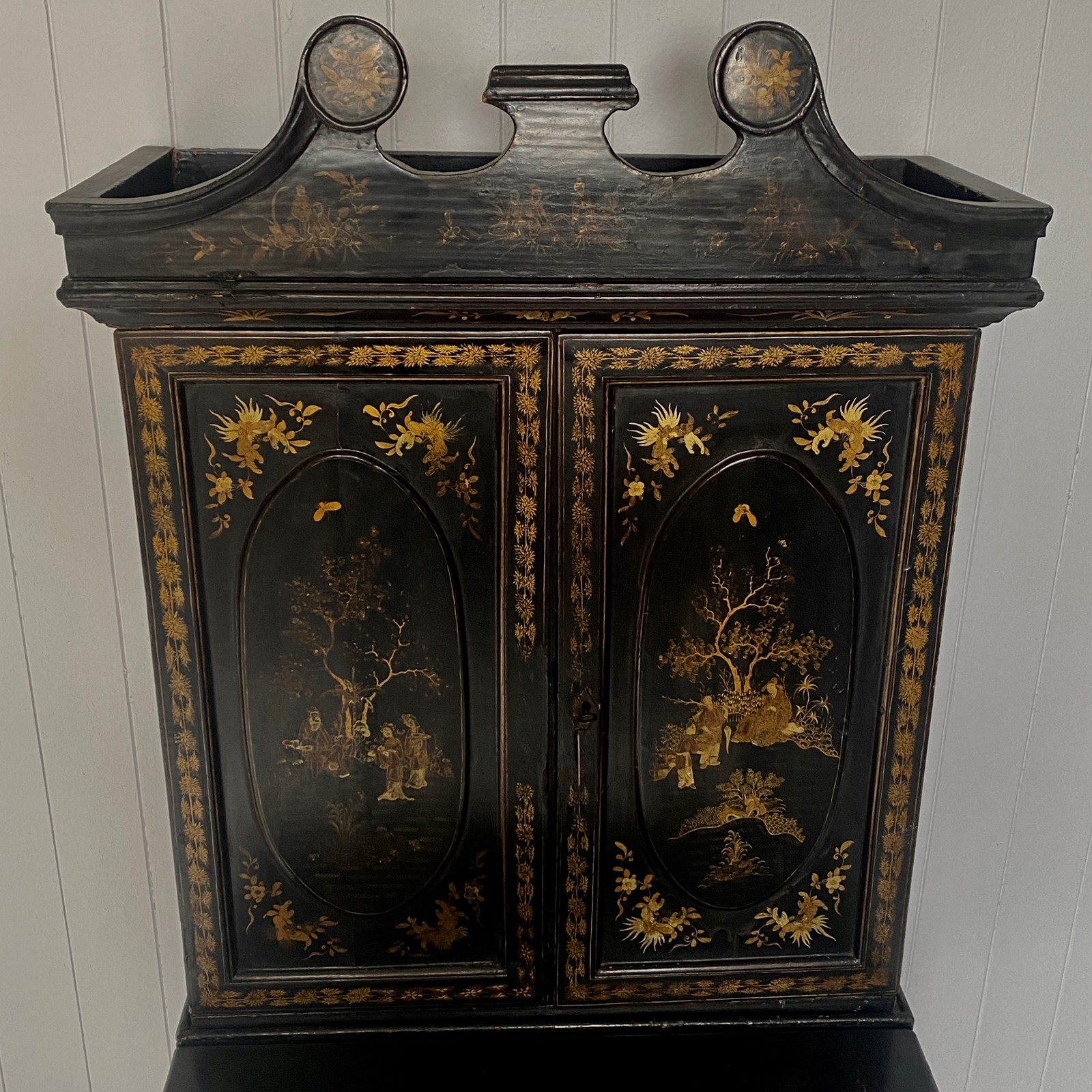 C19th Chinoiserie Lacquered Bureau Bookcase - Image 9