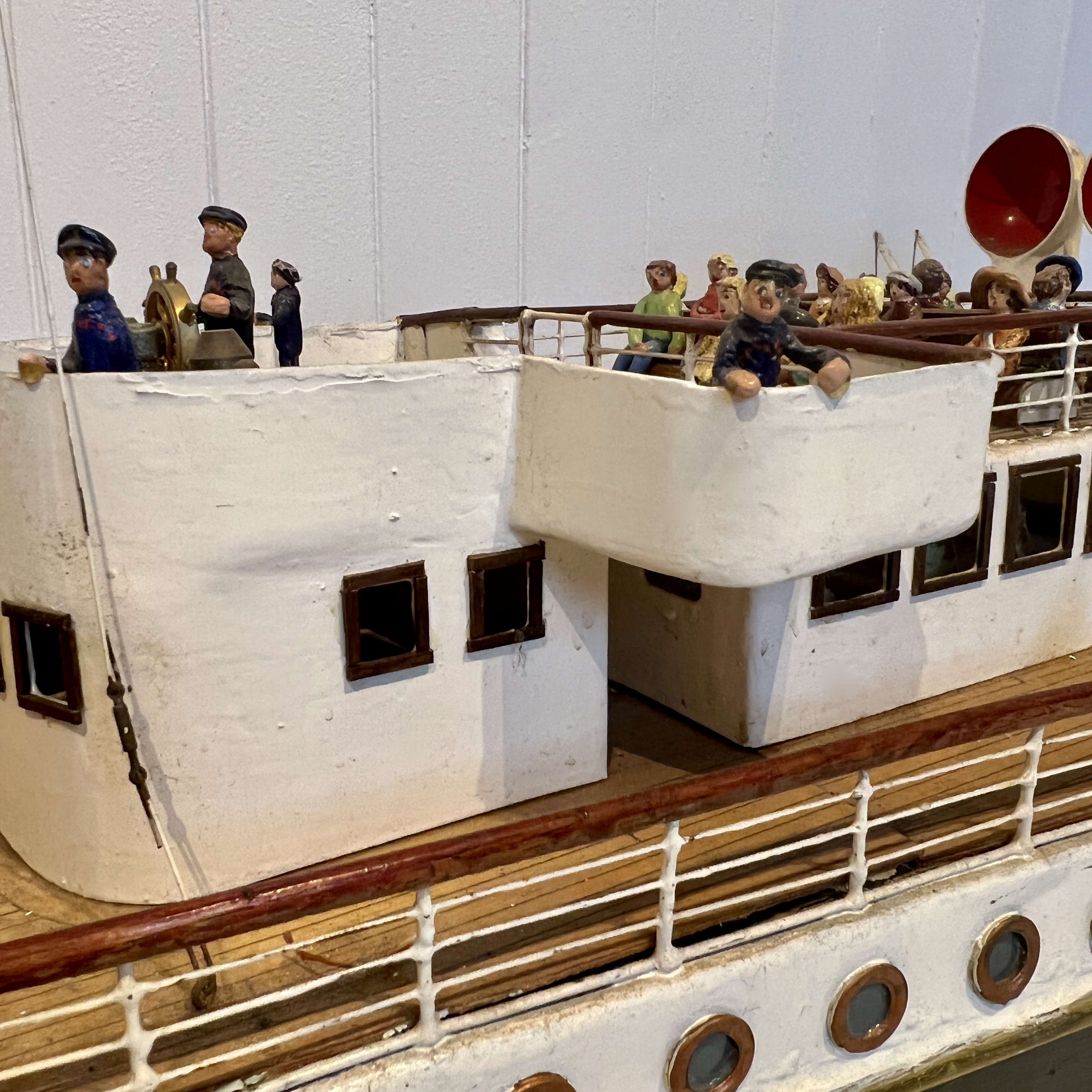 Large Scratch Built Motorised Paddle Steamer by Richard Webb - Image 6