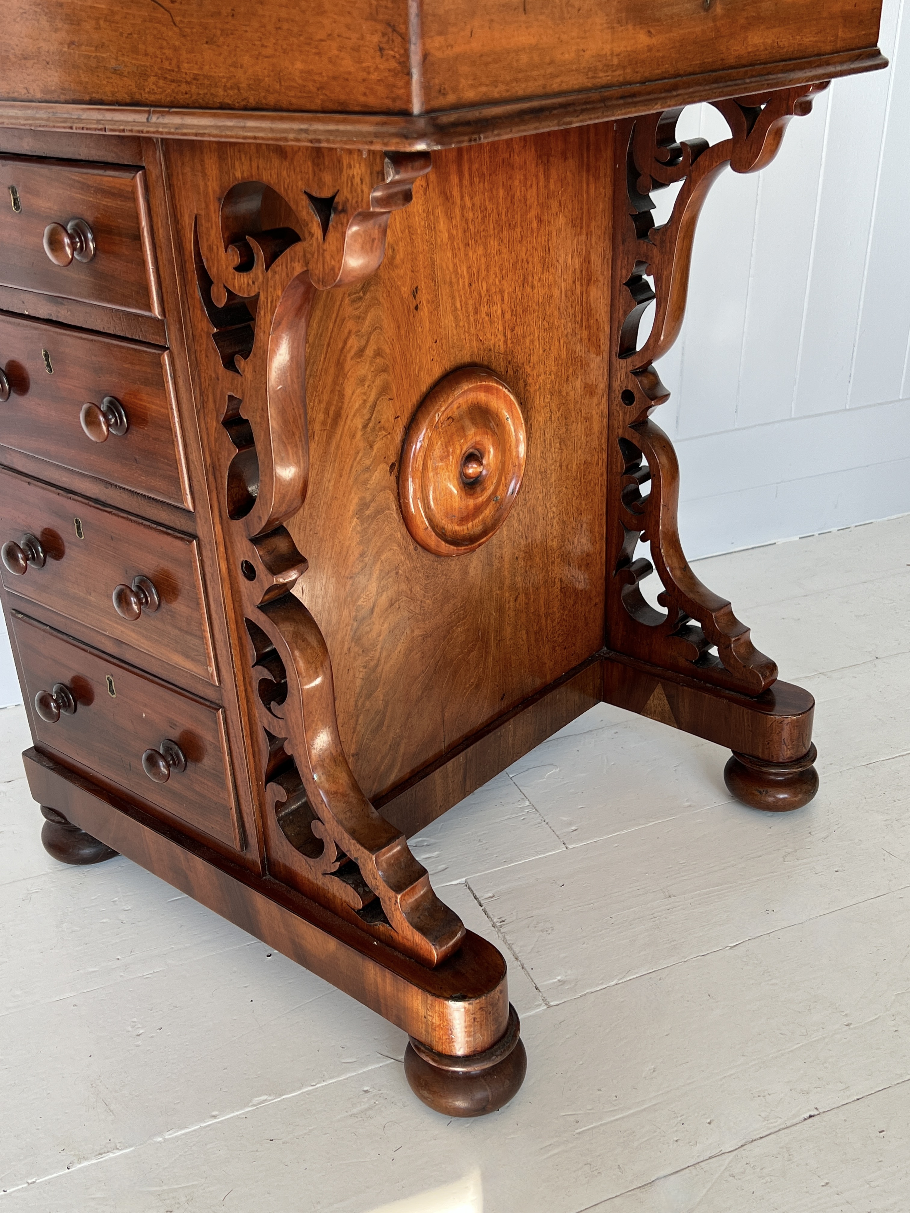Victorian Mahagony Davenport Desk - Image 8