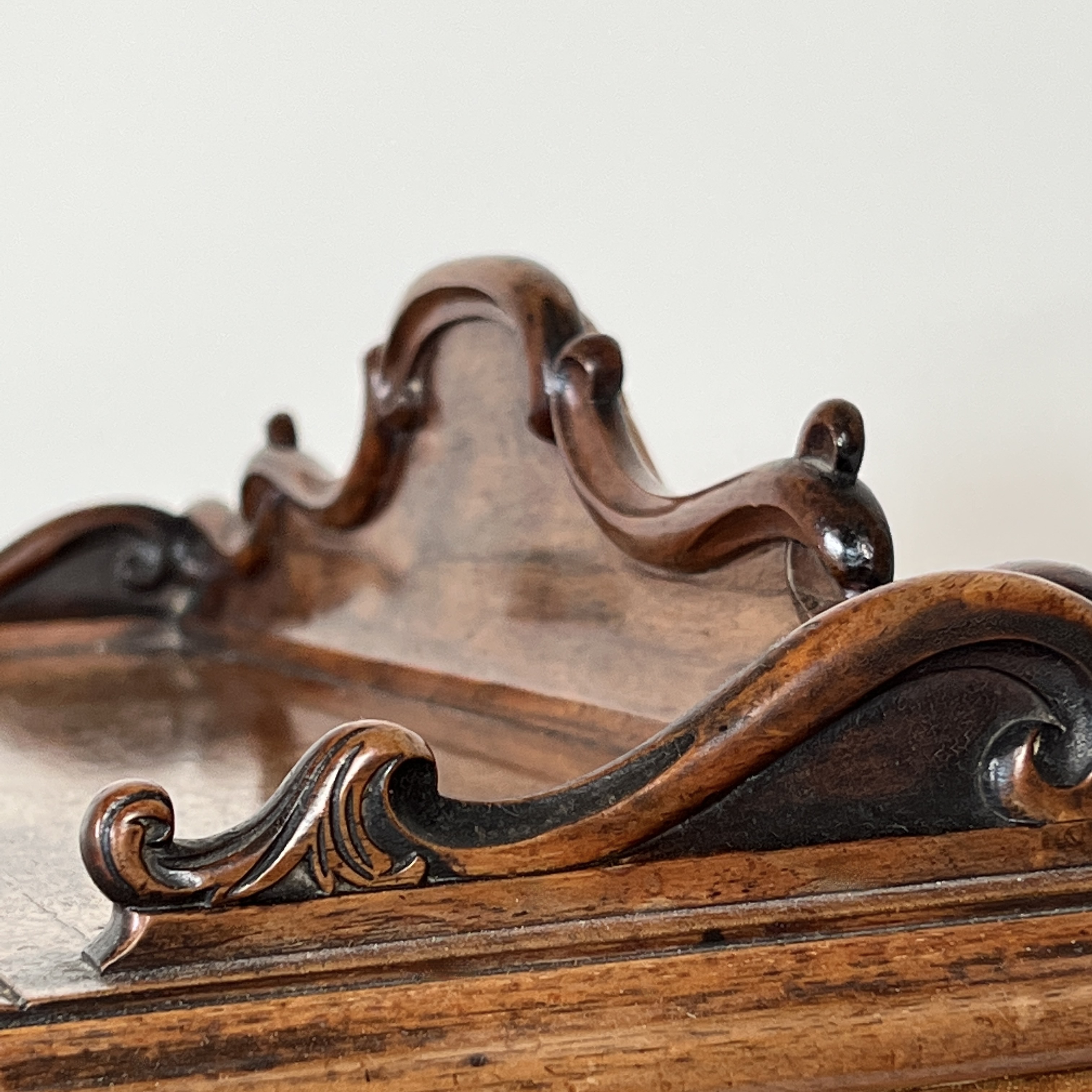 William IV Mahogany And Simulated Rosewood Davenport - Image 10