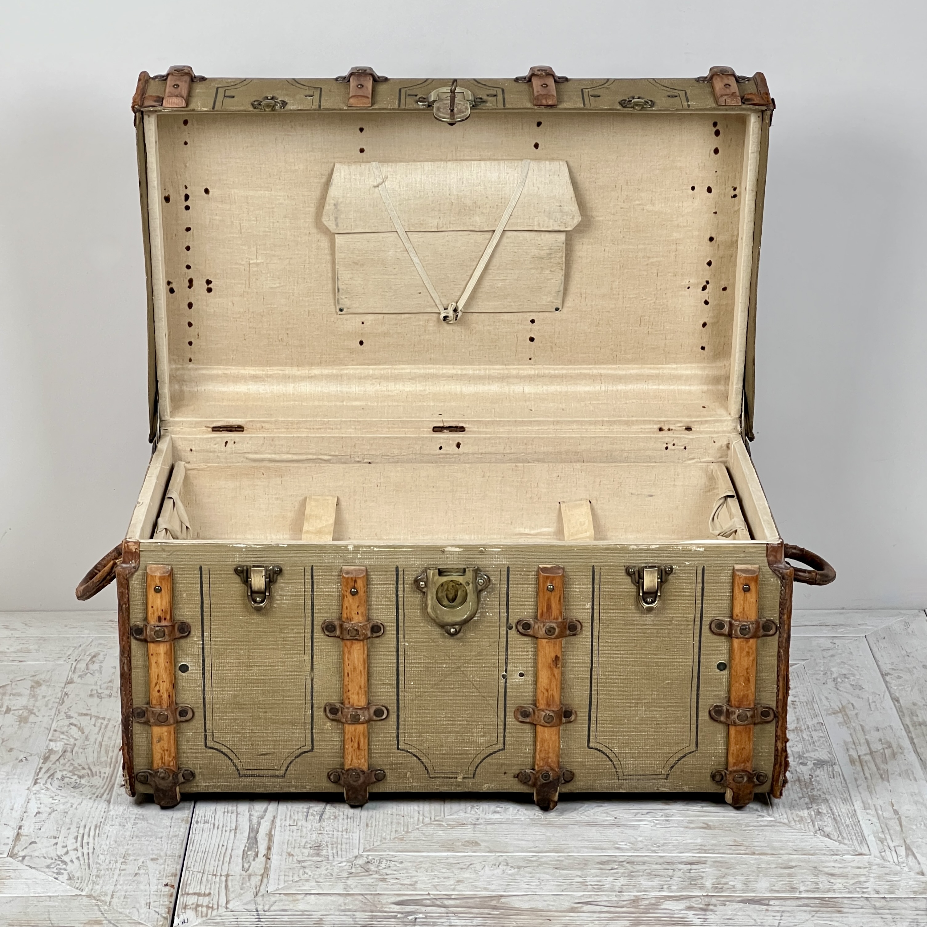 Vintage French Travel Trunk By Au Touriste Paris - Image 7