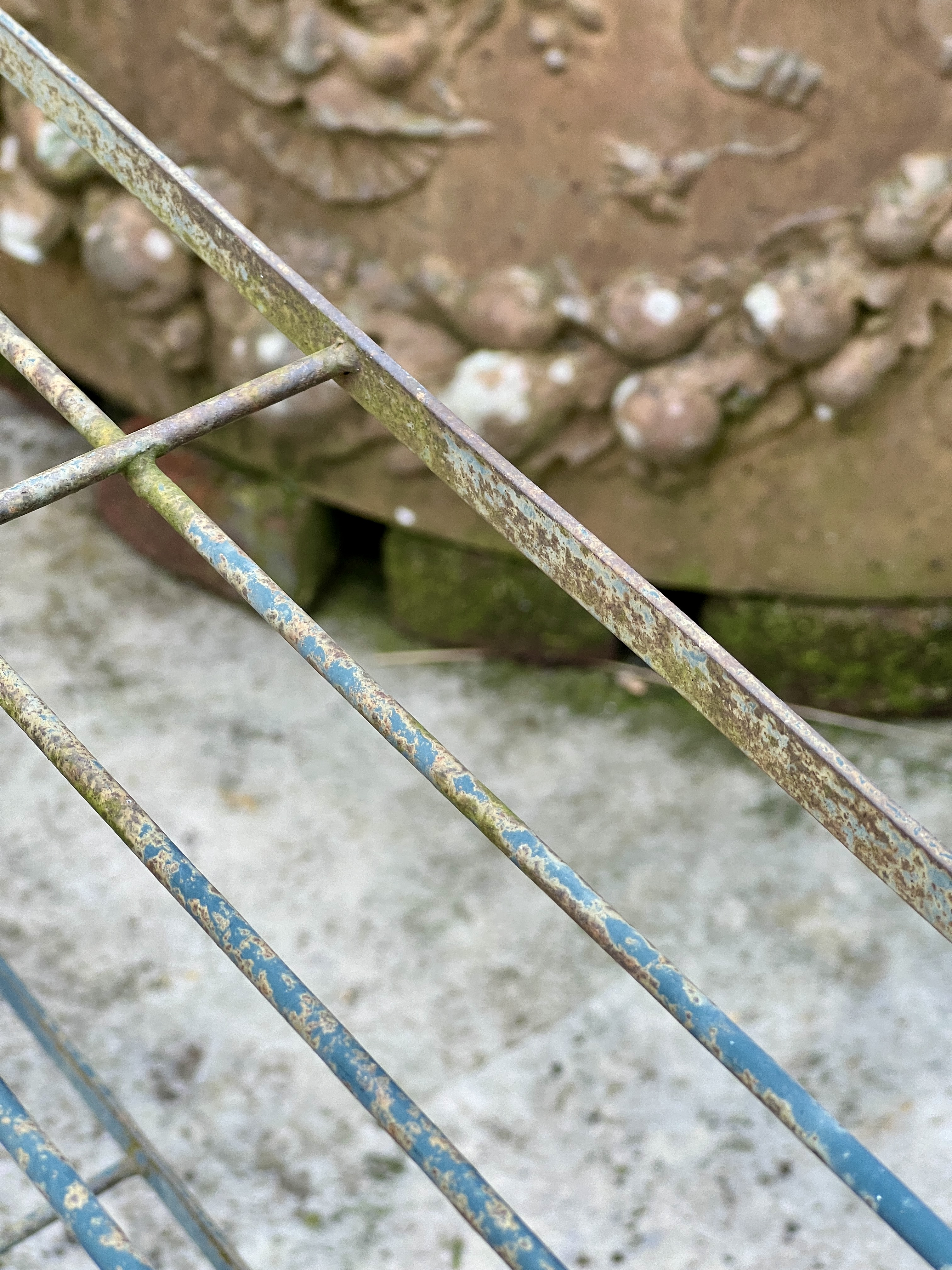 Large Vintage French Painted Iron Plant Stand - Image 7