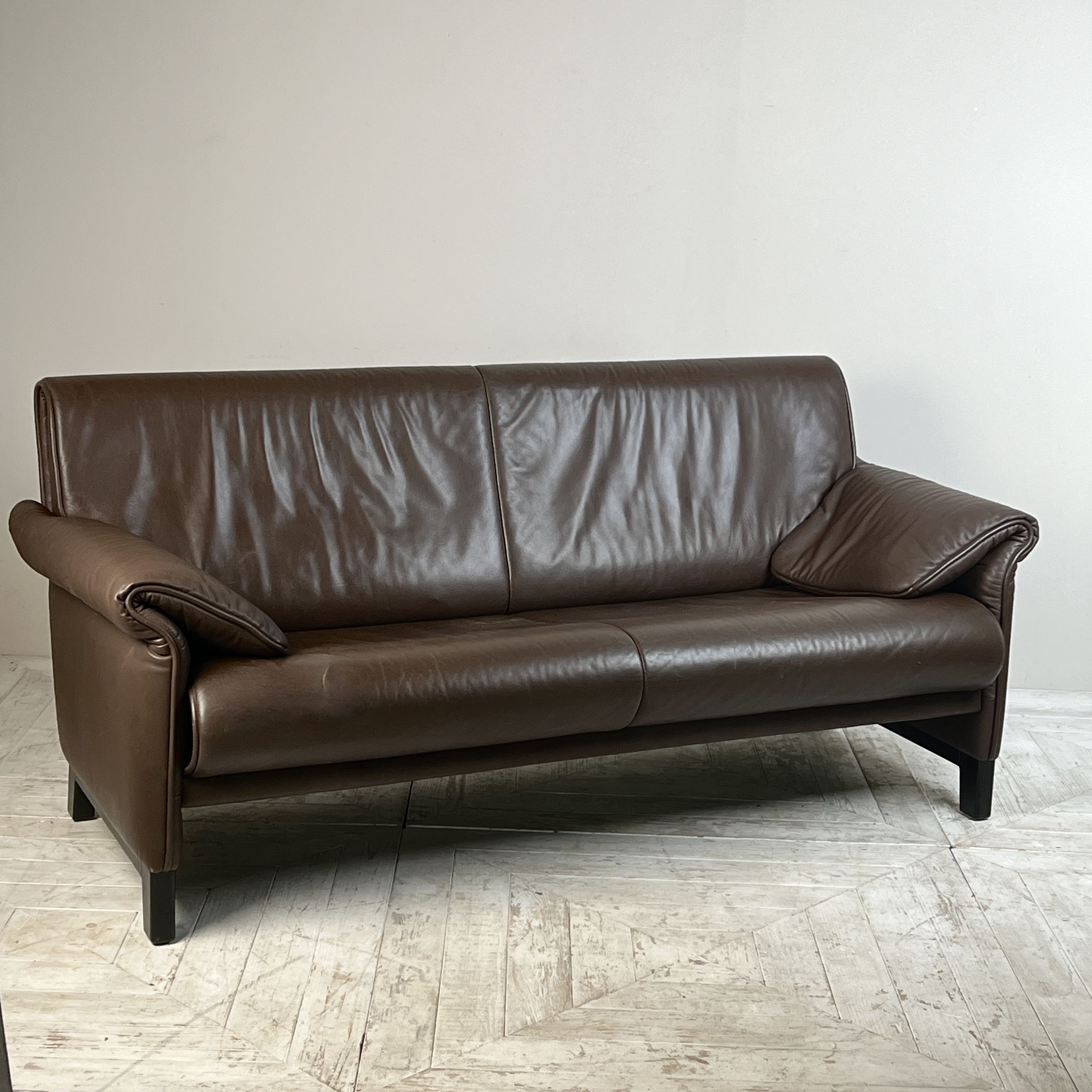 A De Sede Two Seater Leather Sofa - Image 3