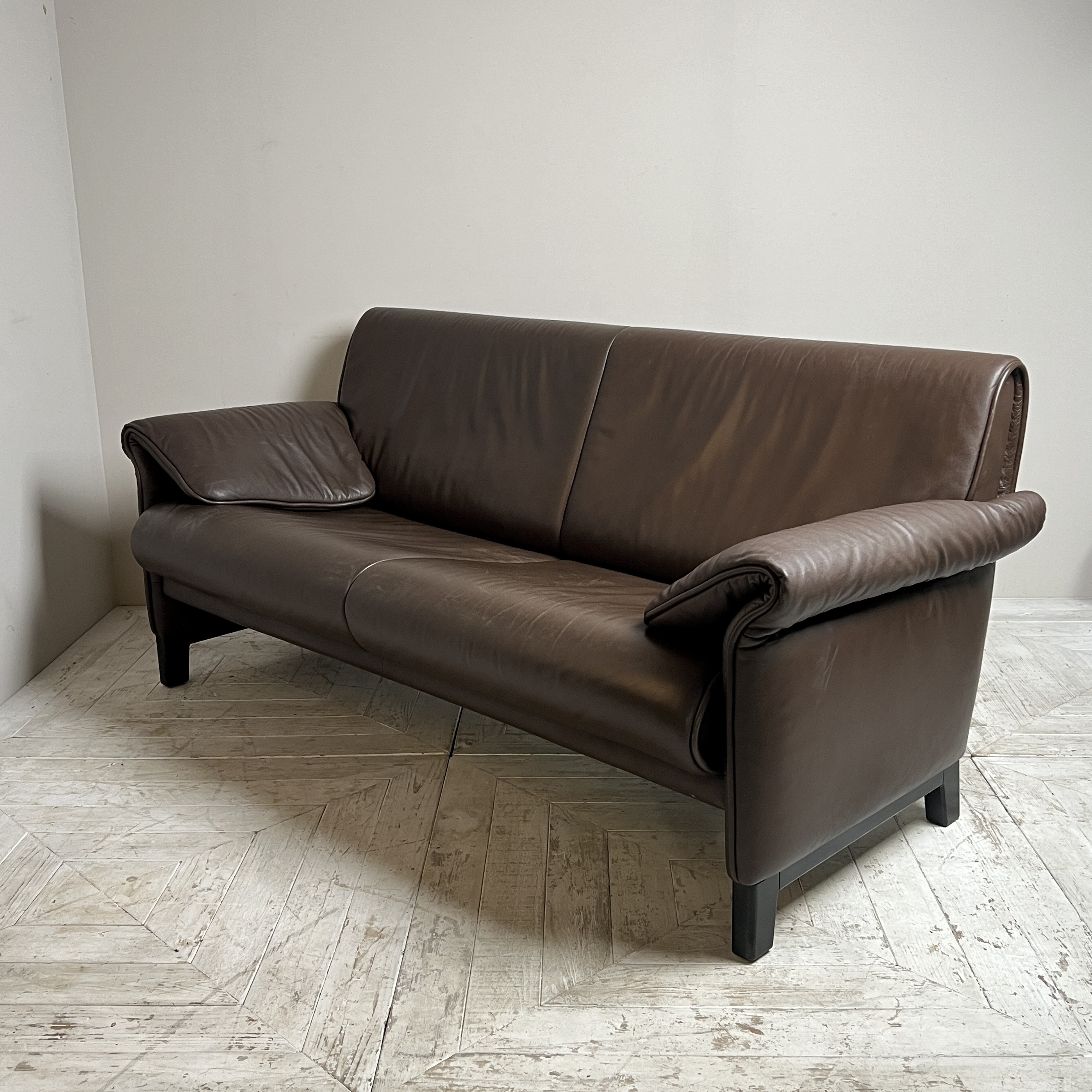 A De Sede Two Seater Leather Sofa - Image 5