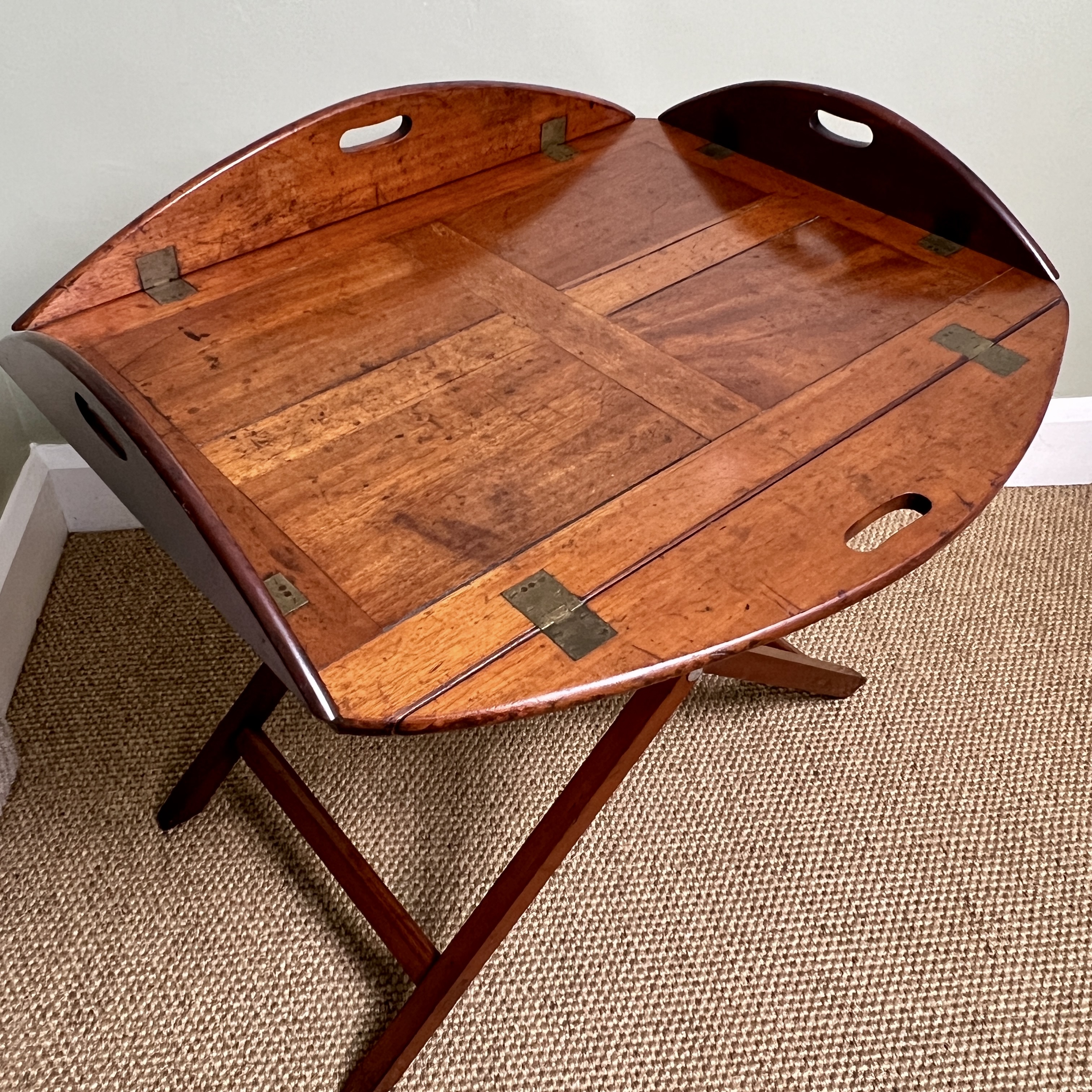 A C19th Mahogany Campaign Butlers Tray Table By Army & Navy CSL - Image 4