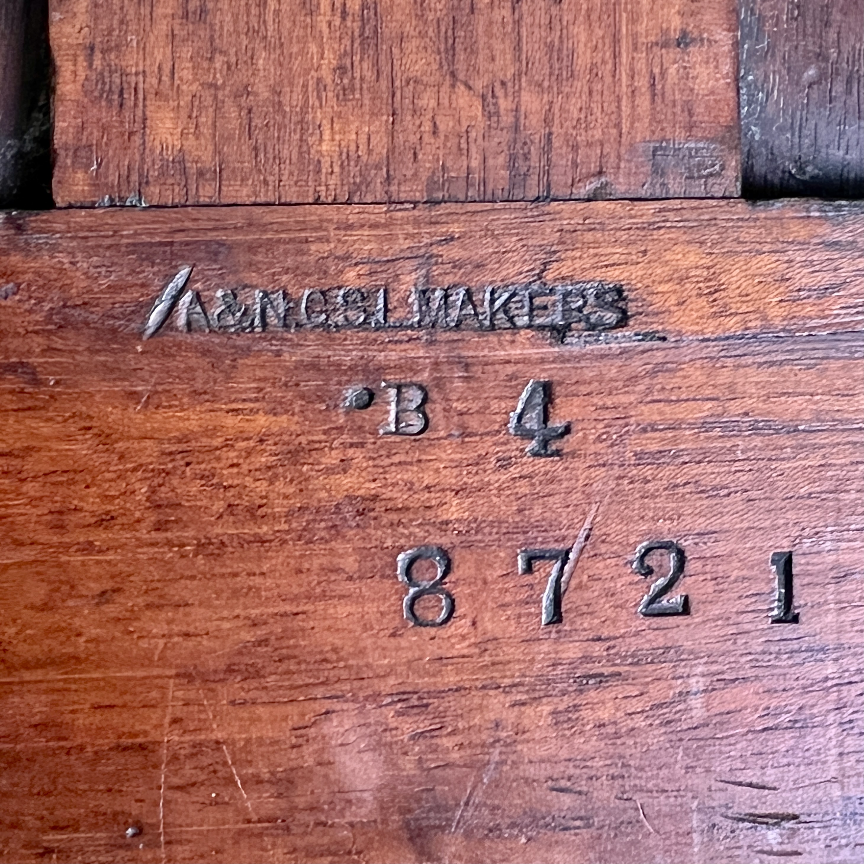 A C19th Mahogany Campaign Butlers Tray Table By Army & Navy CSL - Image 7