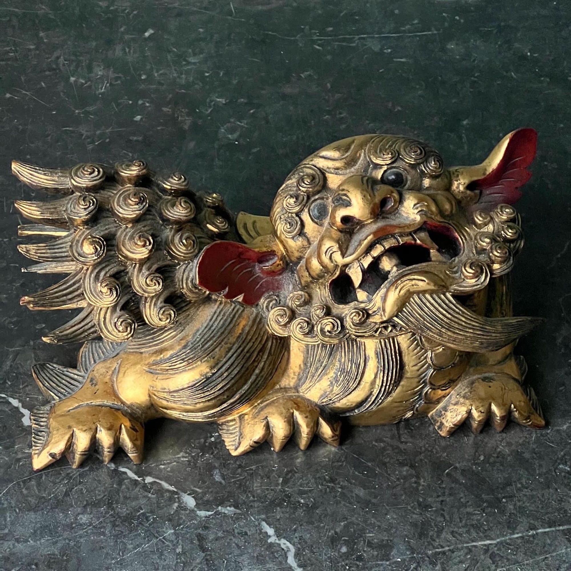 A Pair Of Chinese Carved Giltwood Foo Dog Lion Mounts - Image 3