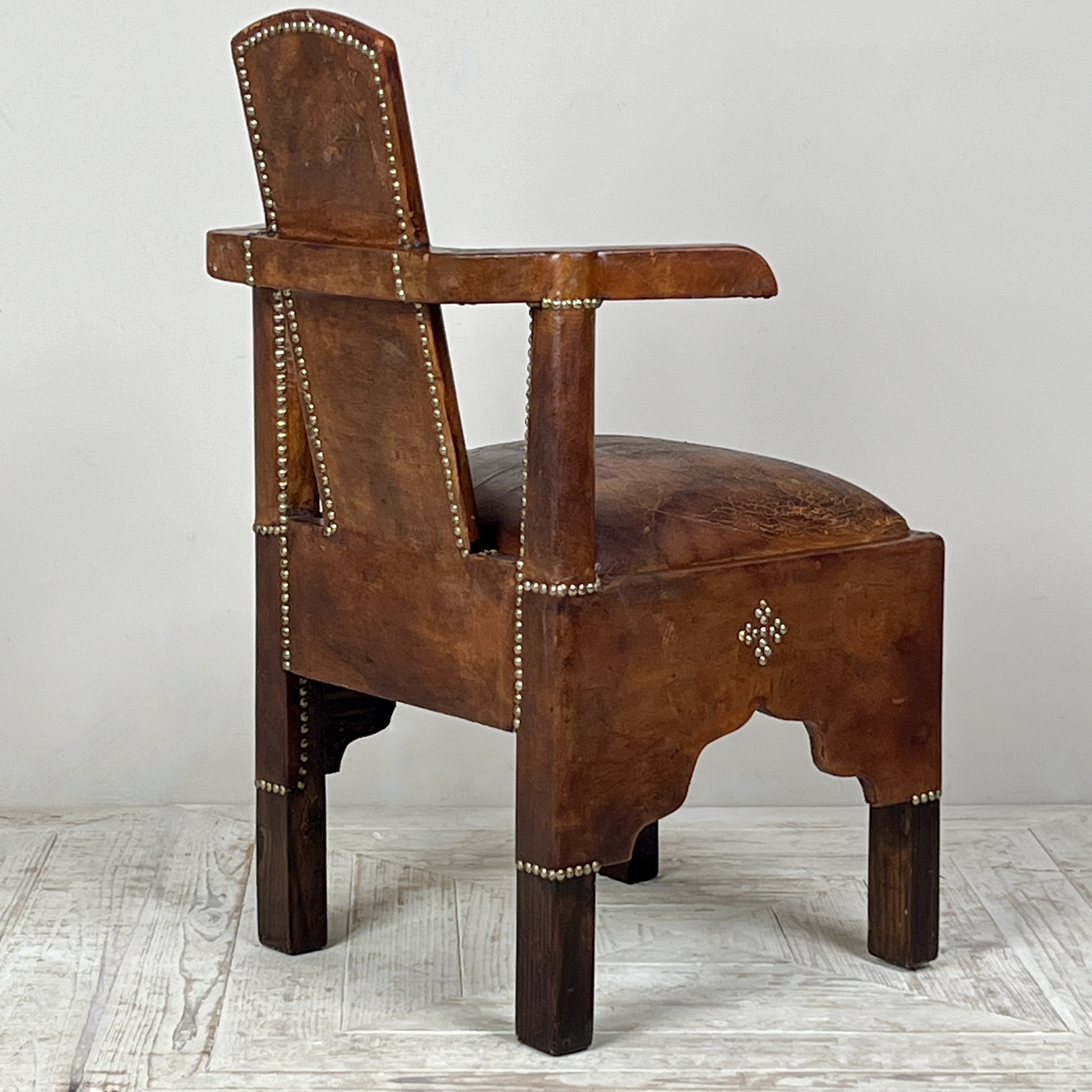 A Diminutive French Art Deco Leather Berber Armchair - Image 4