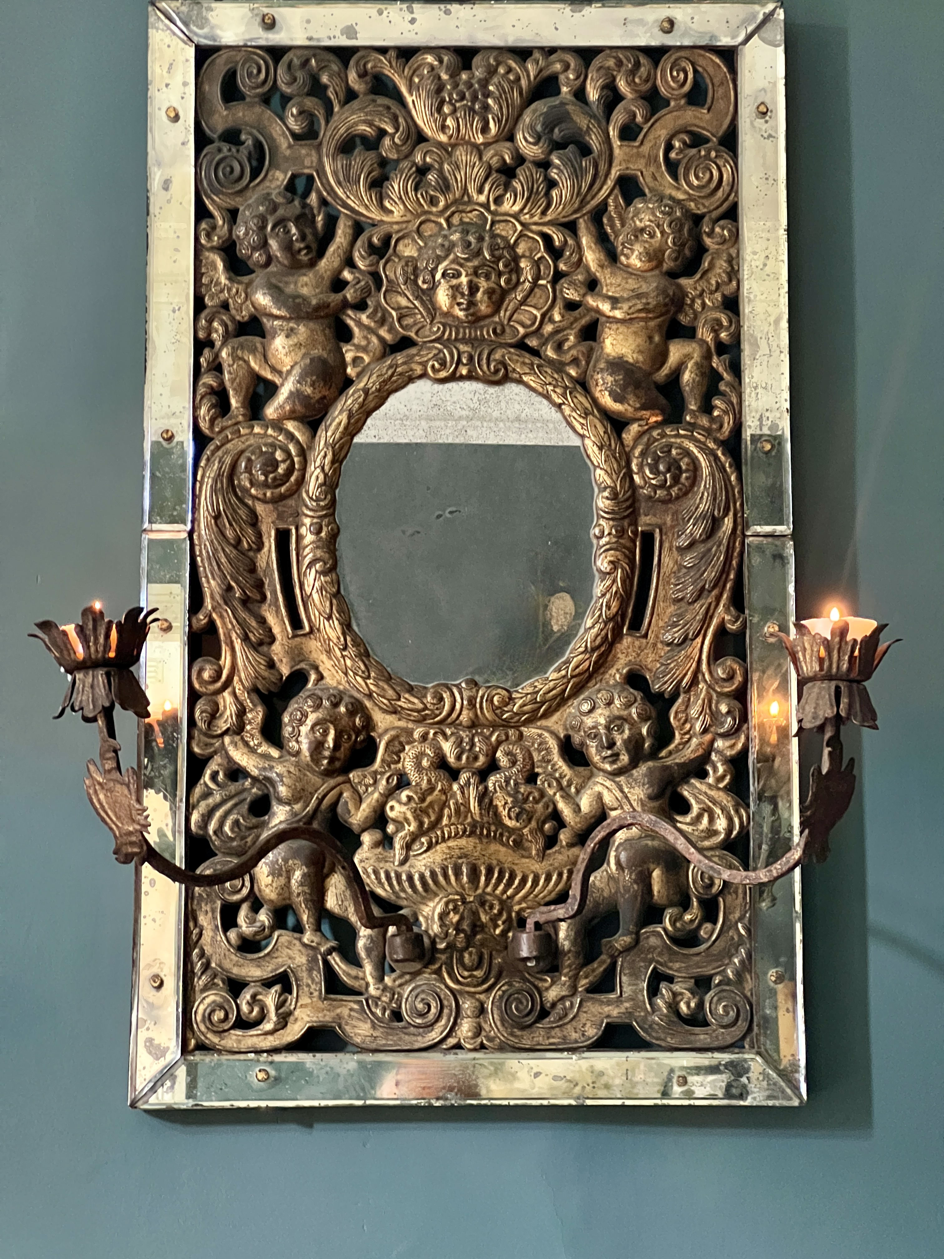 Rare Antique Venetian Girandole Mirror With Putti & Laurel Leaf Frame - Image 4
