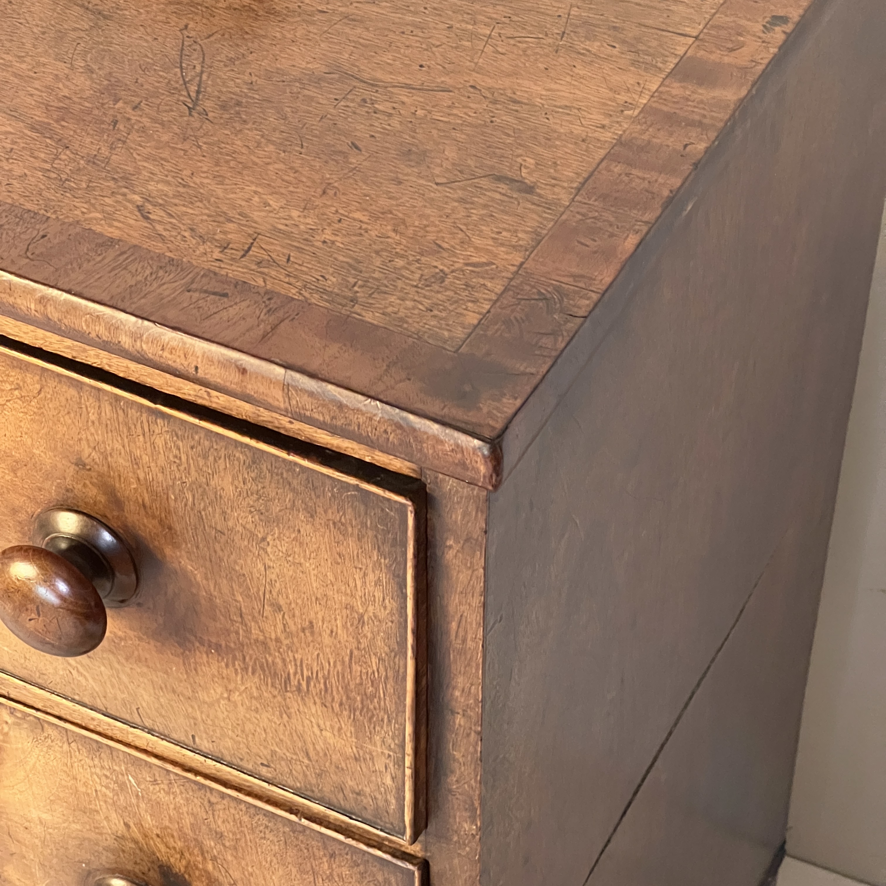 Small Georgian Mahogany And Oak Chest Of Drawers - Image 6