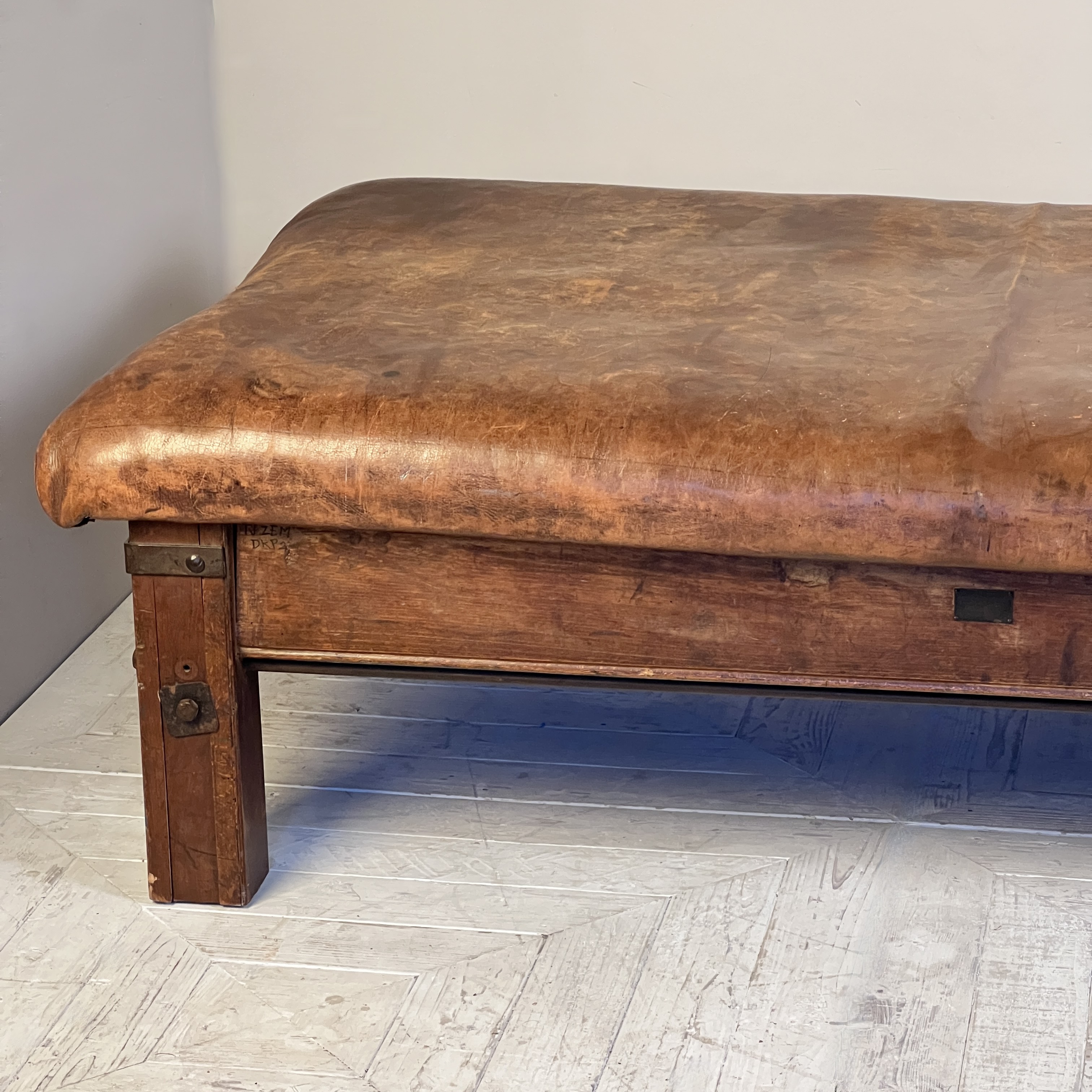 A Large 1930/40'S Leather Pommel Coffee Table Stool - Image 5