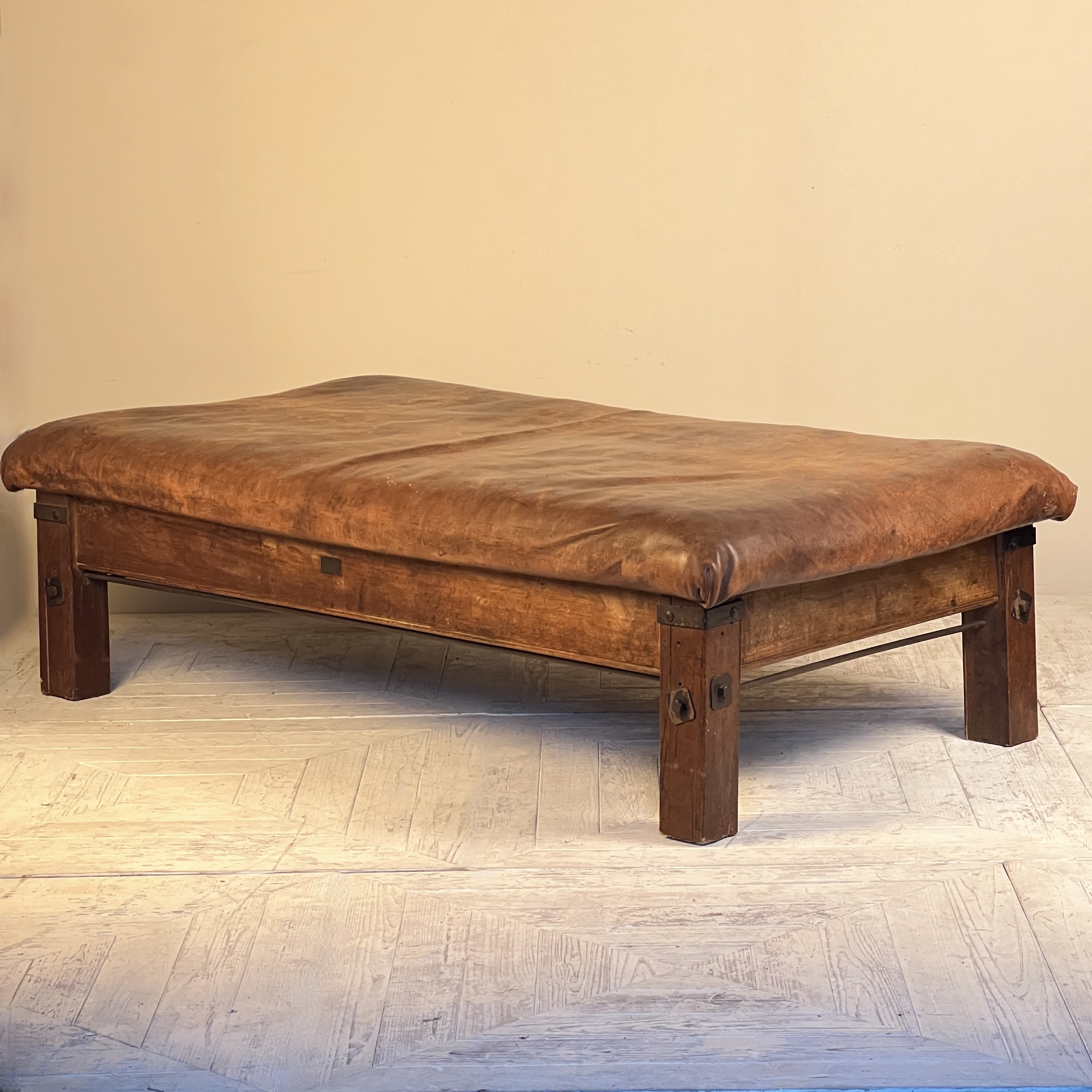A Large 1930/40'S Leather Pommel Coffee Table Stool - Image 2