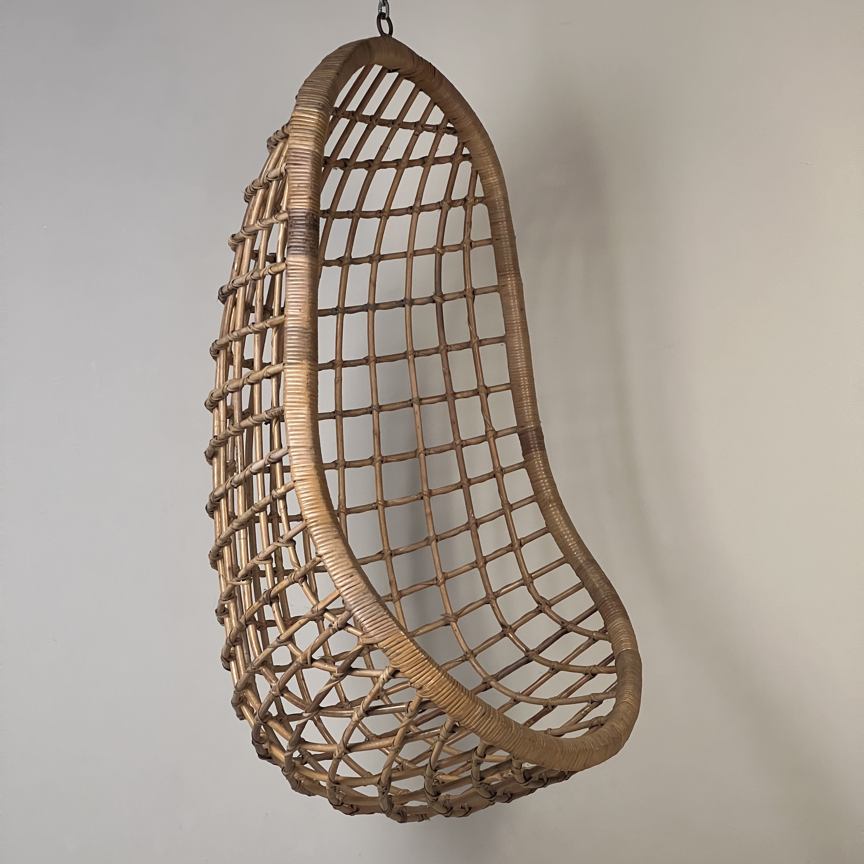 Original Midcentury Hanging Bamboo Egg Chair - Image 2