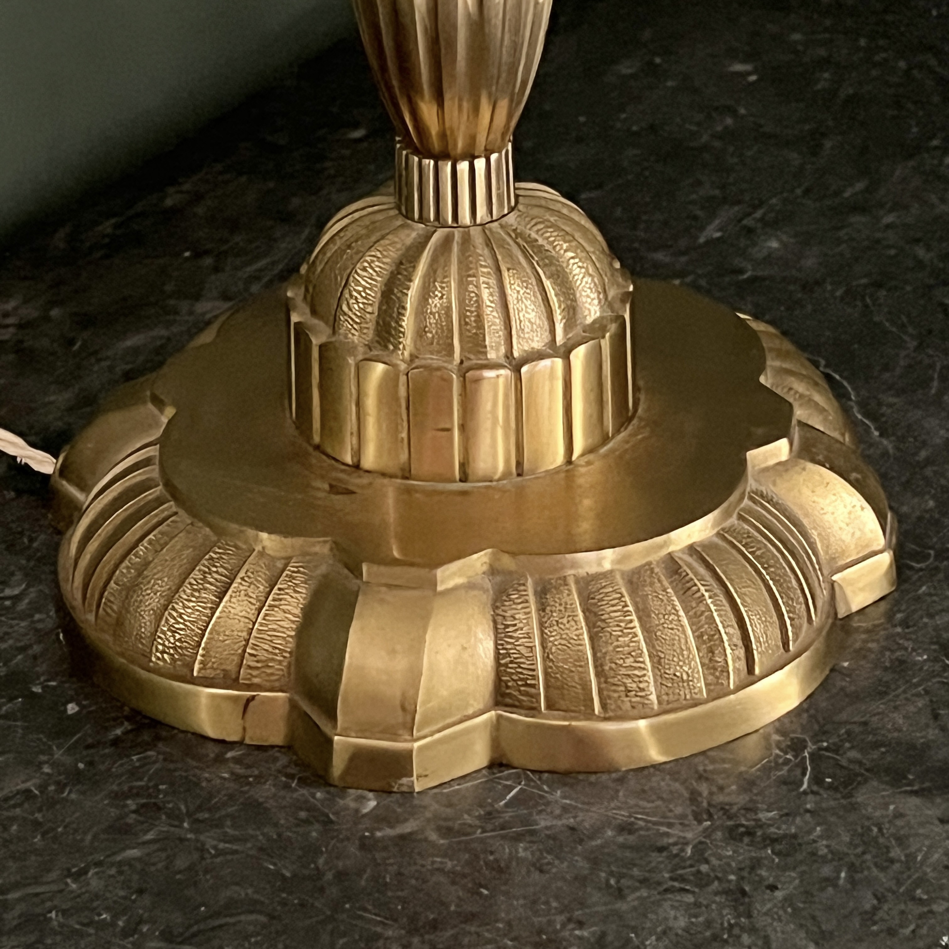Gilt Brass Art Deco Table Lamp - Image 5