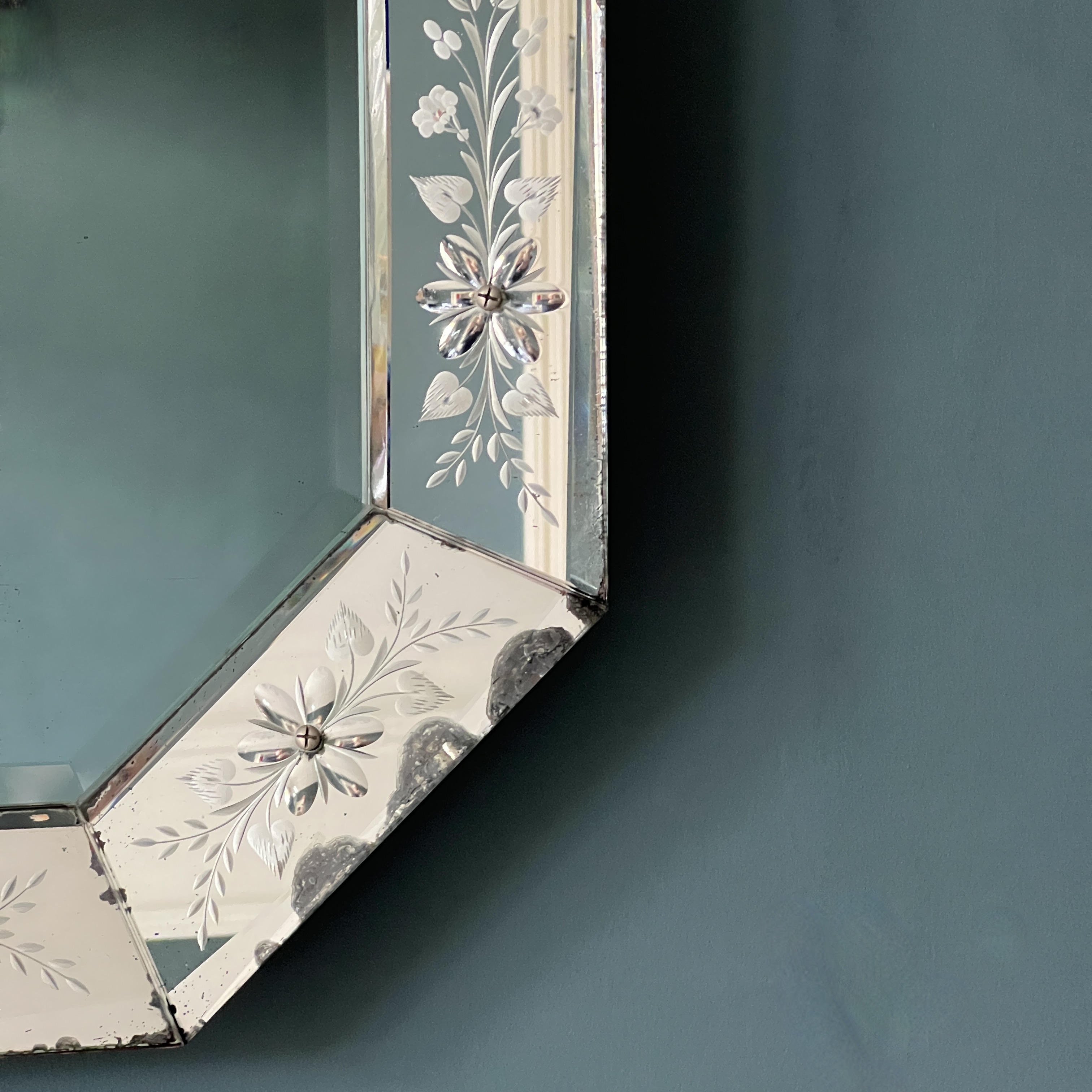 Antique Venetian Octagonal Wall Mirror - Image 9