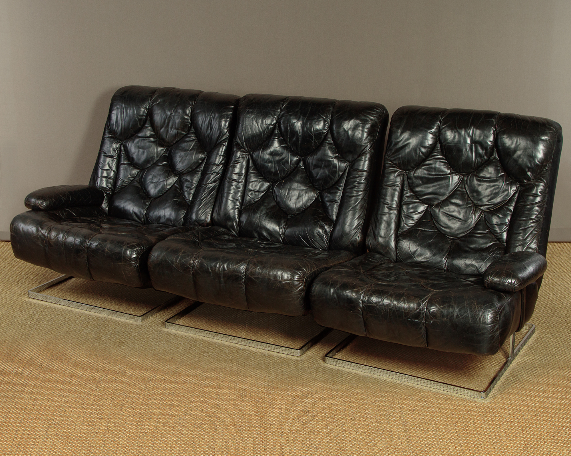 Vintage Tetrad Modular Leather Sofa - Image 2
