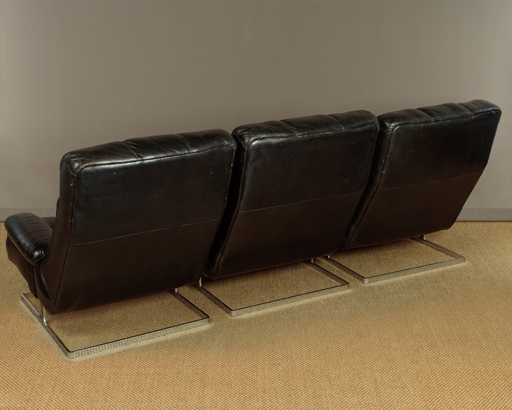 Vintage Tetrad Modular Leather Sofa - Image 5