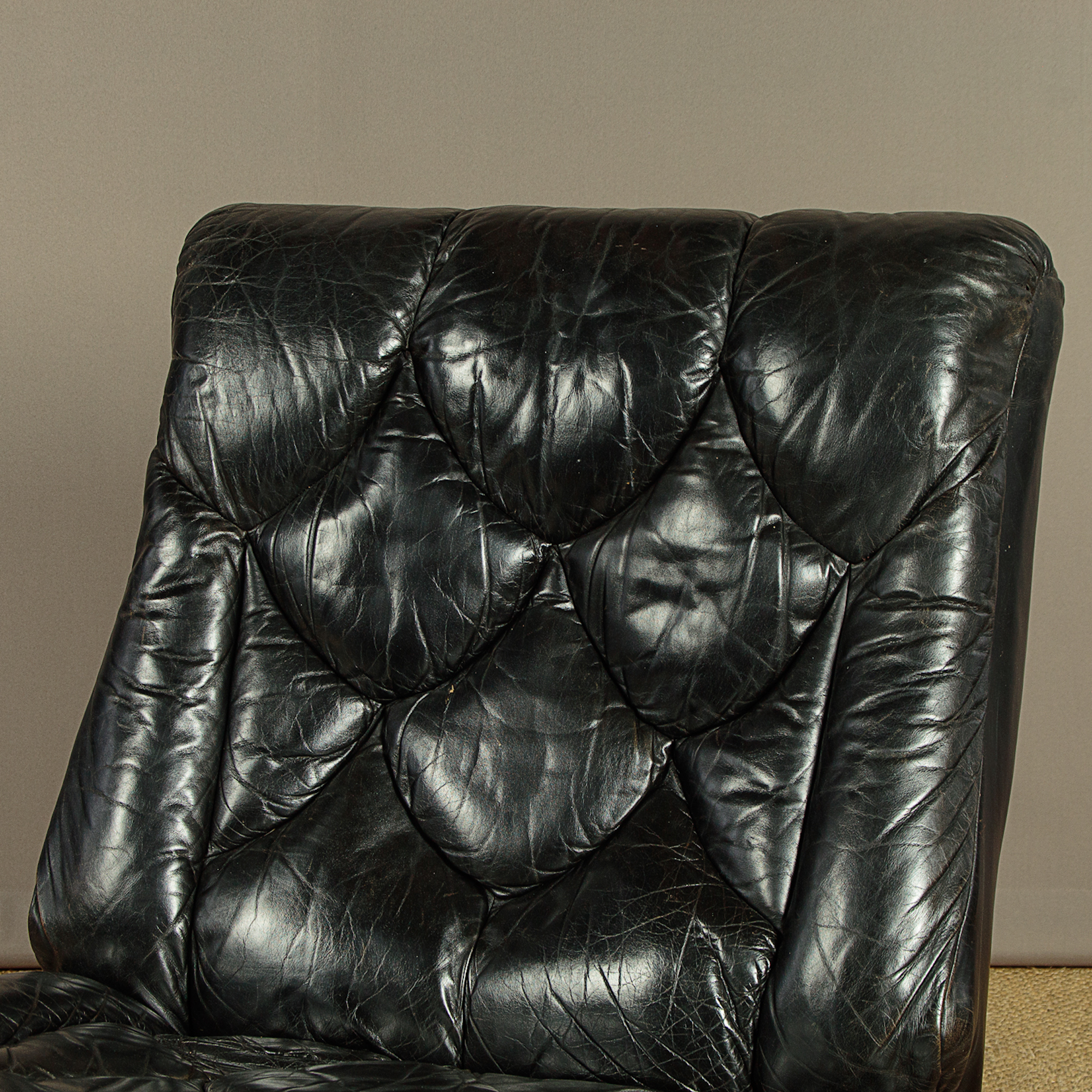 Vintage Tetrad Modular Leather Sofa - Image 11