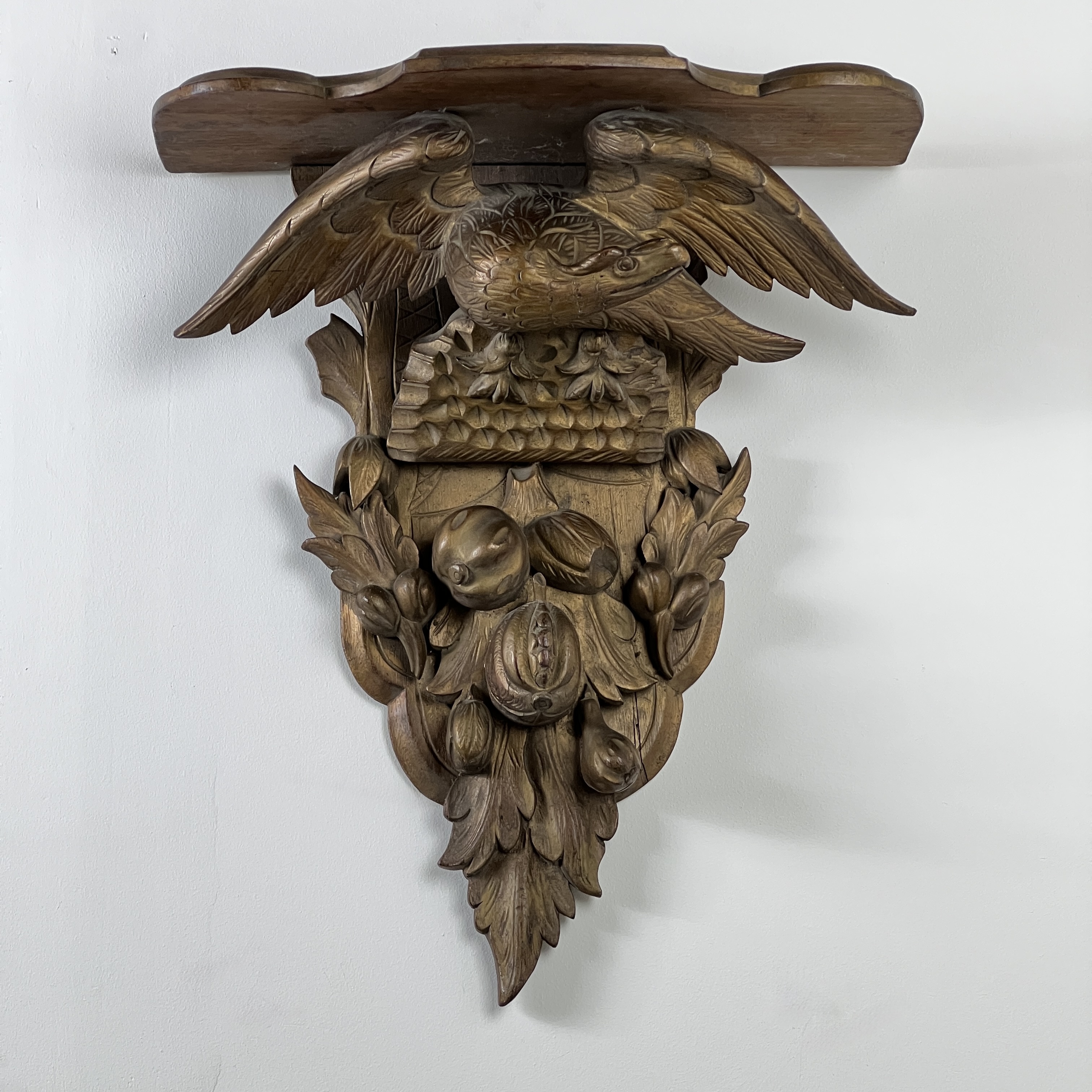 A C19th Carved Giltwood Wall Bracket - Image 7