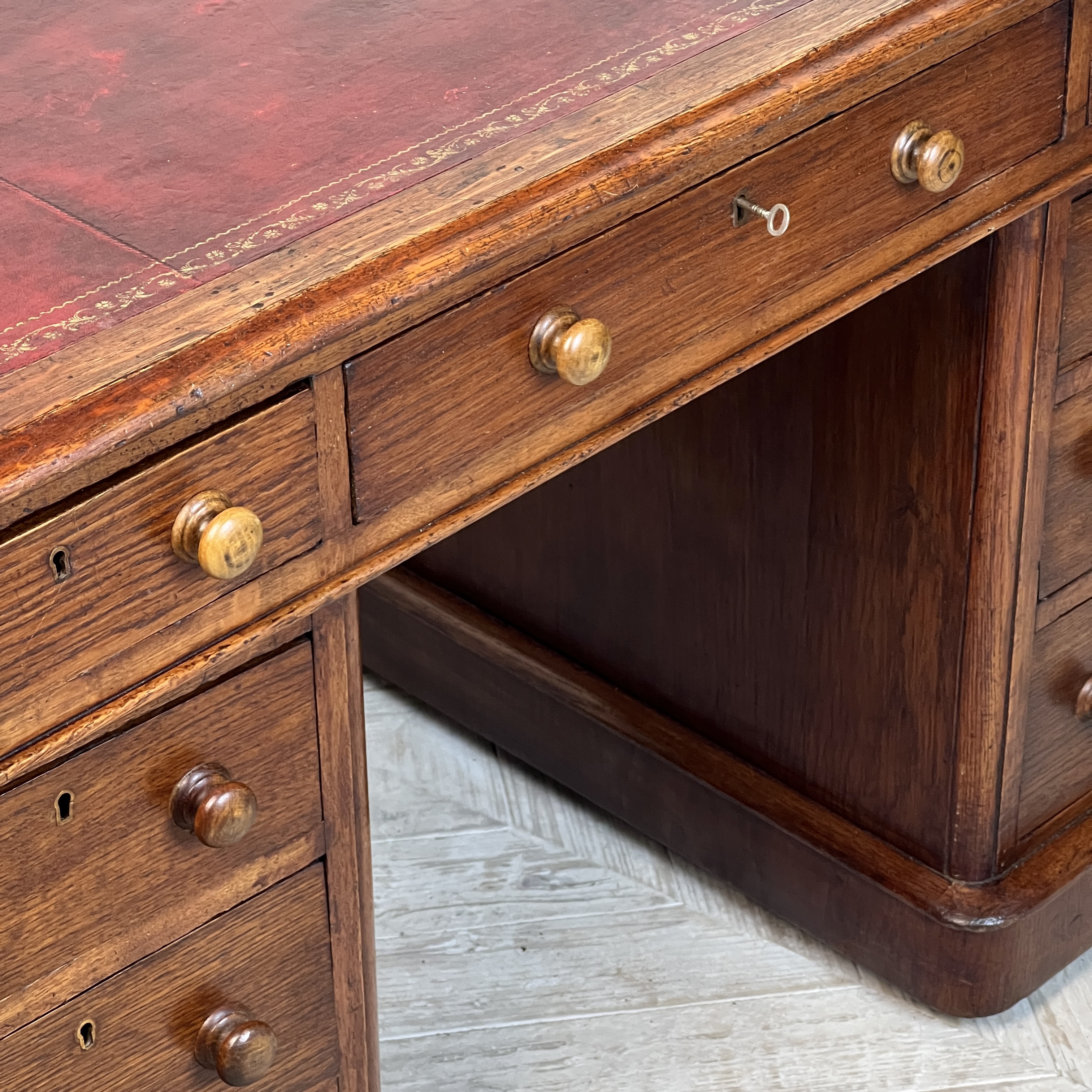 Victorian Oak Pedestal Desk By Deighton & Dunthorne, Holborn, London - Image 9