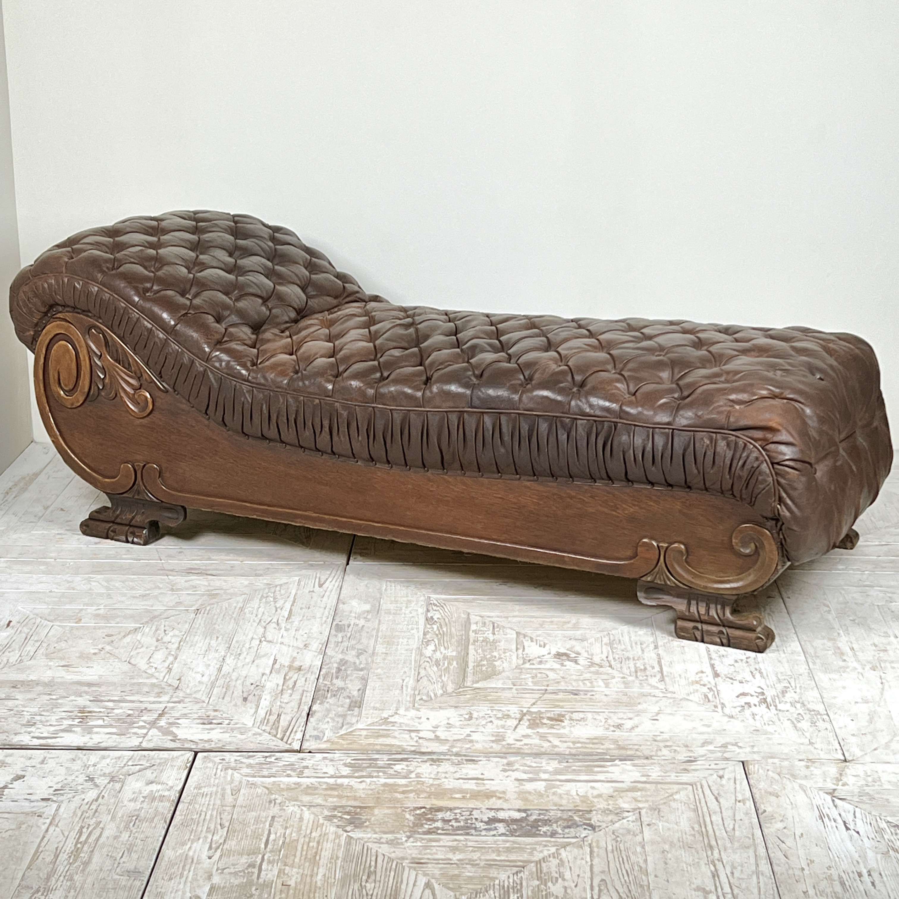 Large French C19th Antique Tufted Brown Leather Chaise Longue - Image 3