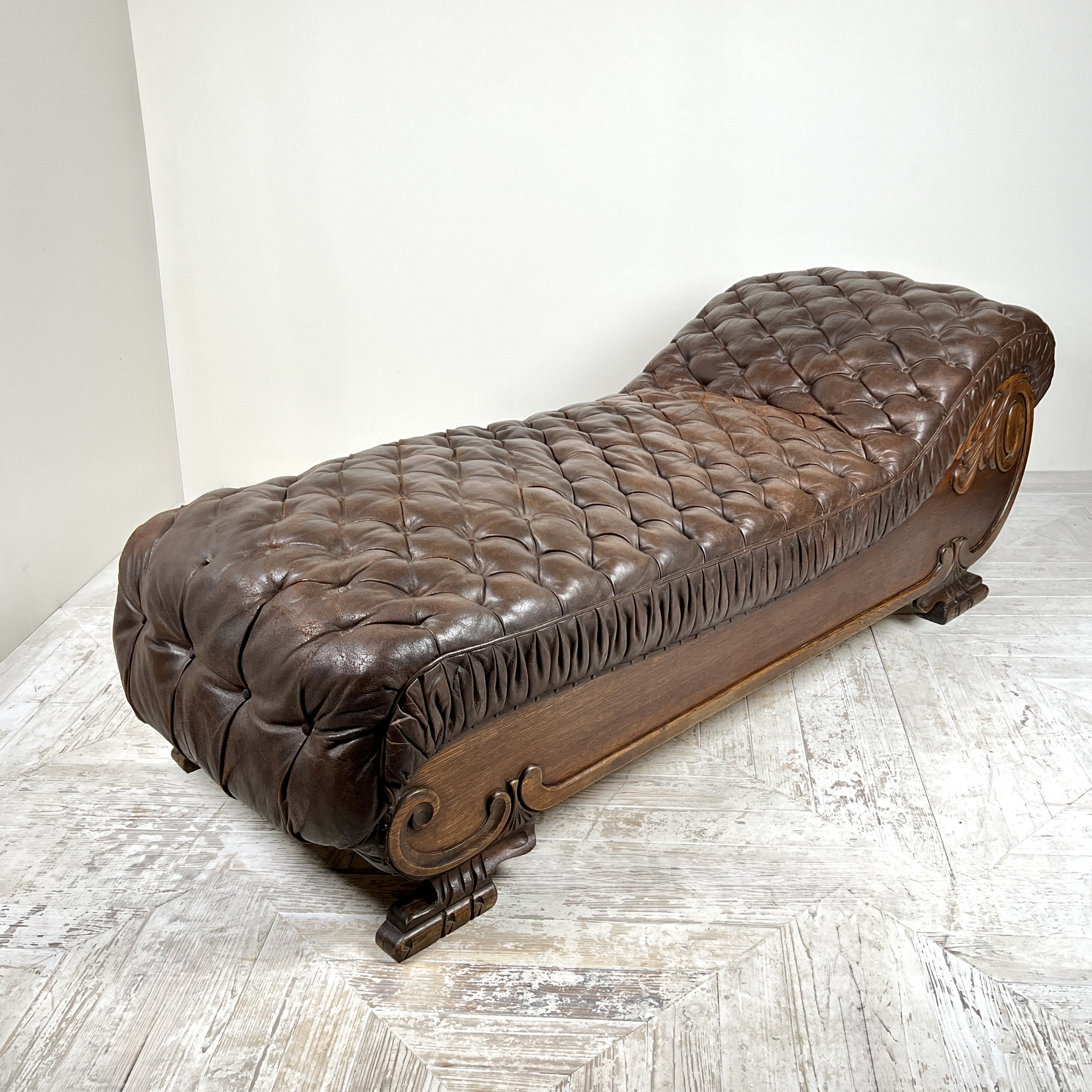 Large French C19th Antique Tufted Brown Leather Chaise Longue - Image 2