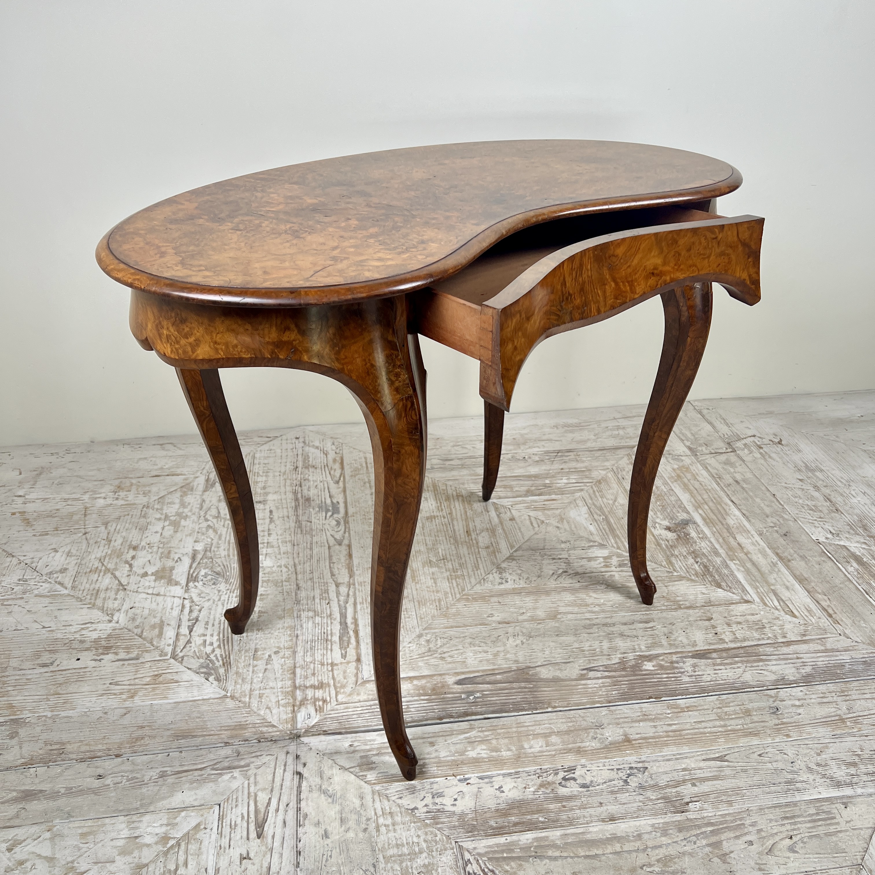 A Victorian Walnut Kidney Shaped Desk Or Dressing Table - Image 5