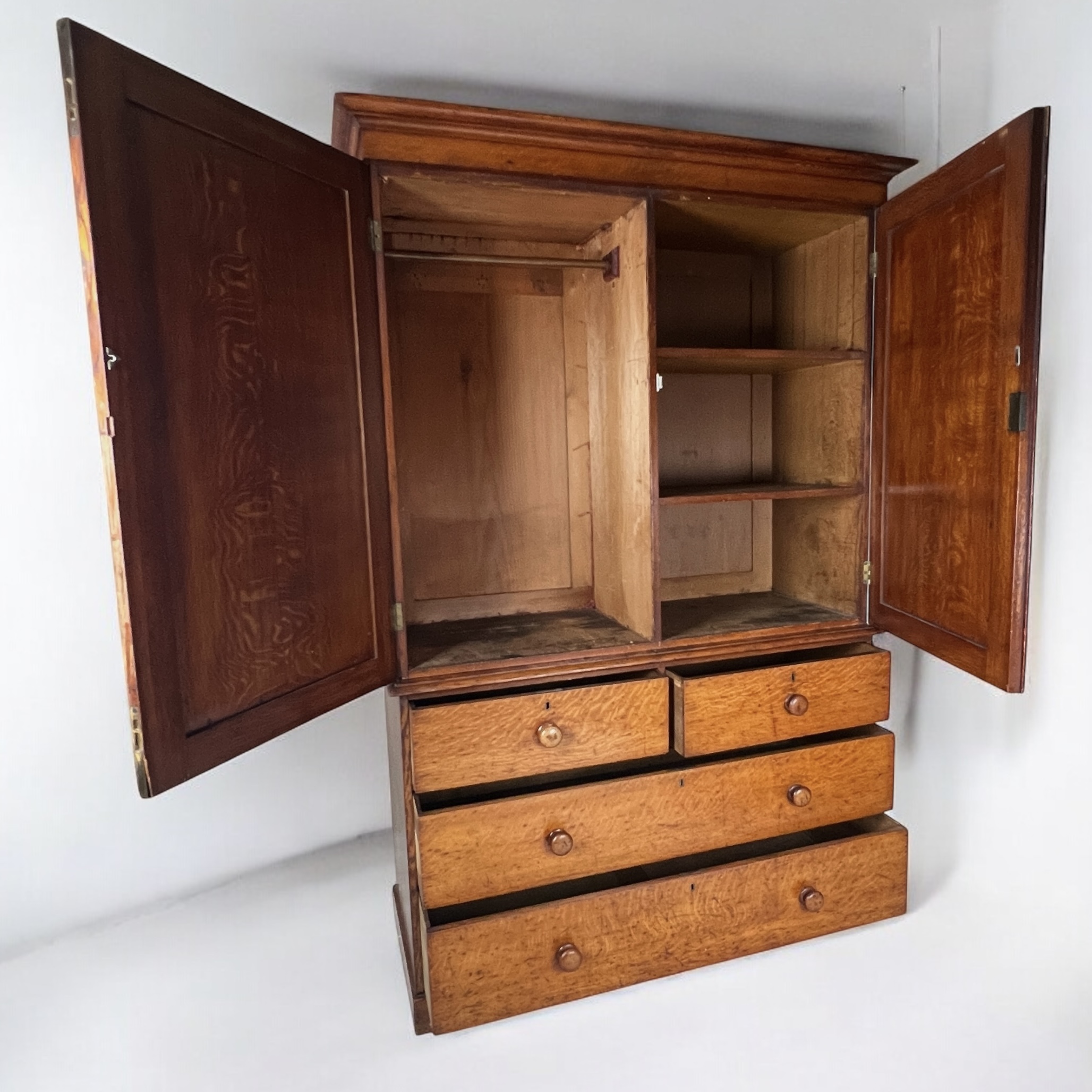 19Th Century Oak Wardrobe Linen Press Or Housekeeper's Cupboard - Image 4