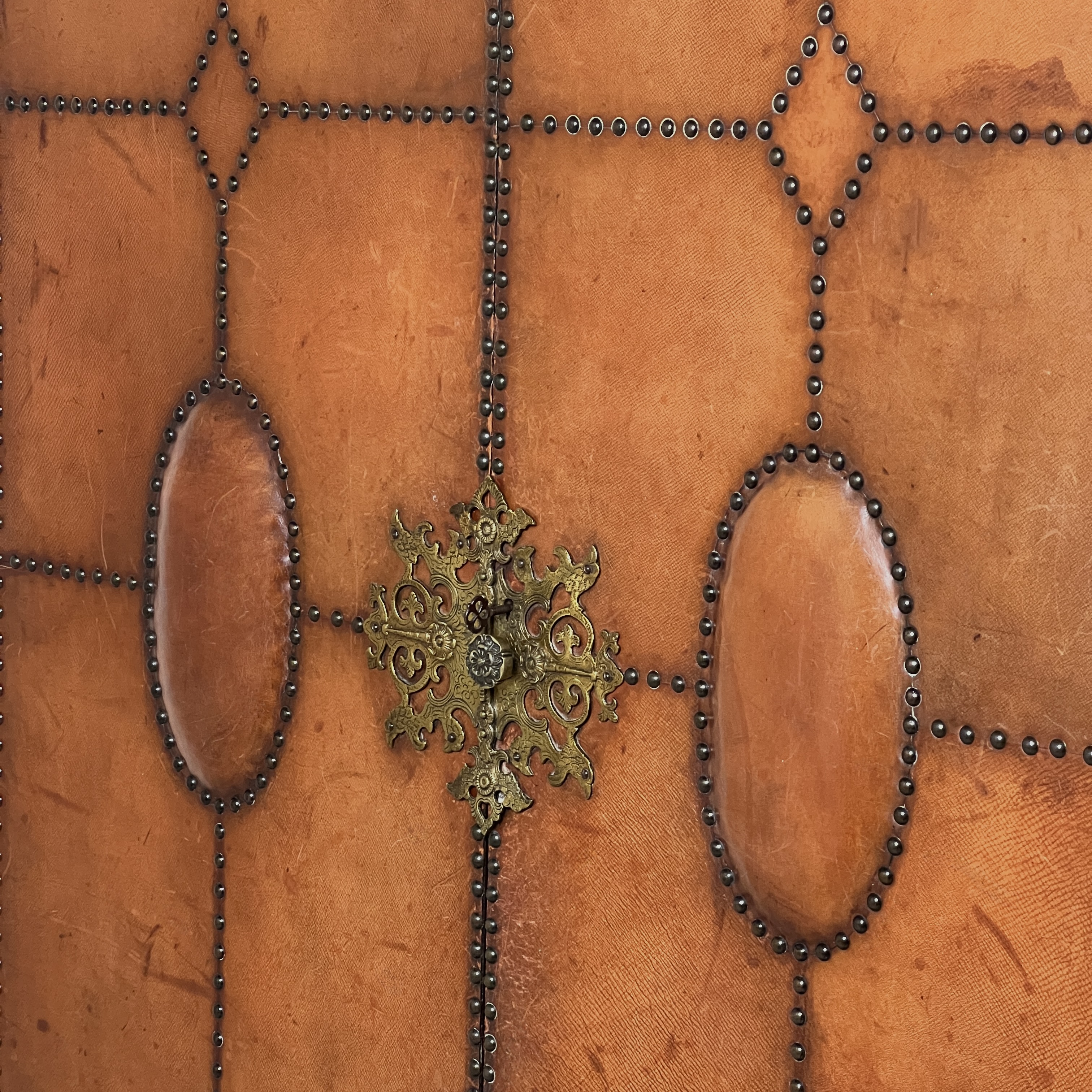 1920S–30S Spanish Leather Wardrobe With Studwork And Brass Lock - Image 8