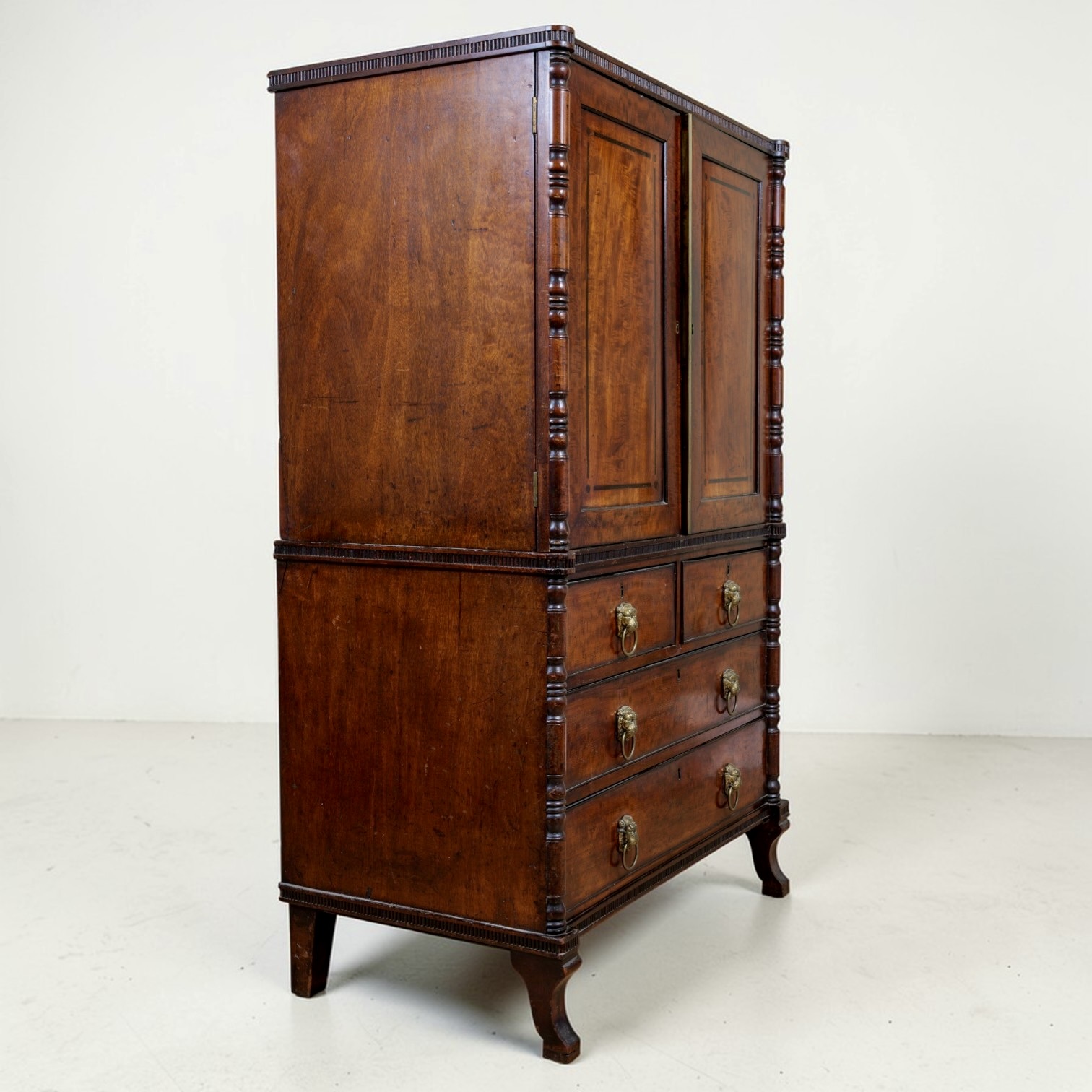 A Regency Mahogany Linen Press Of Rare Smaller Proportions - Image 2