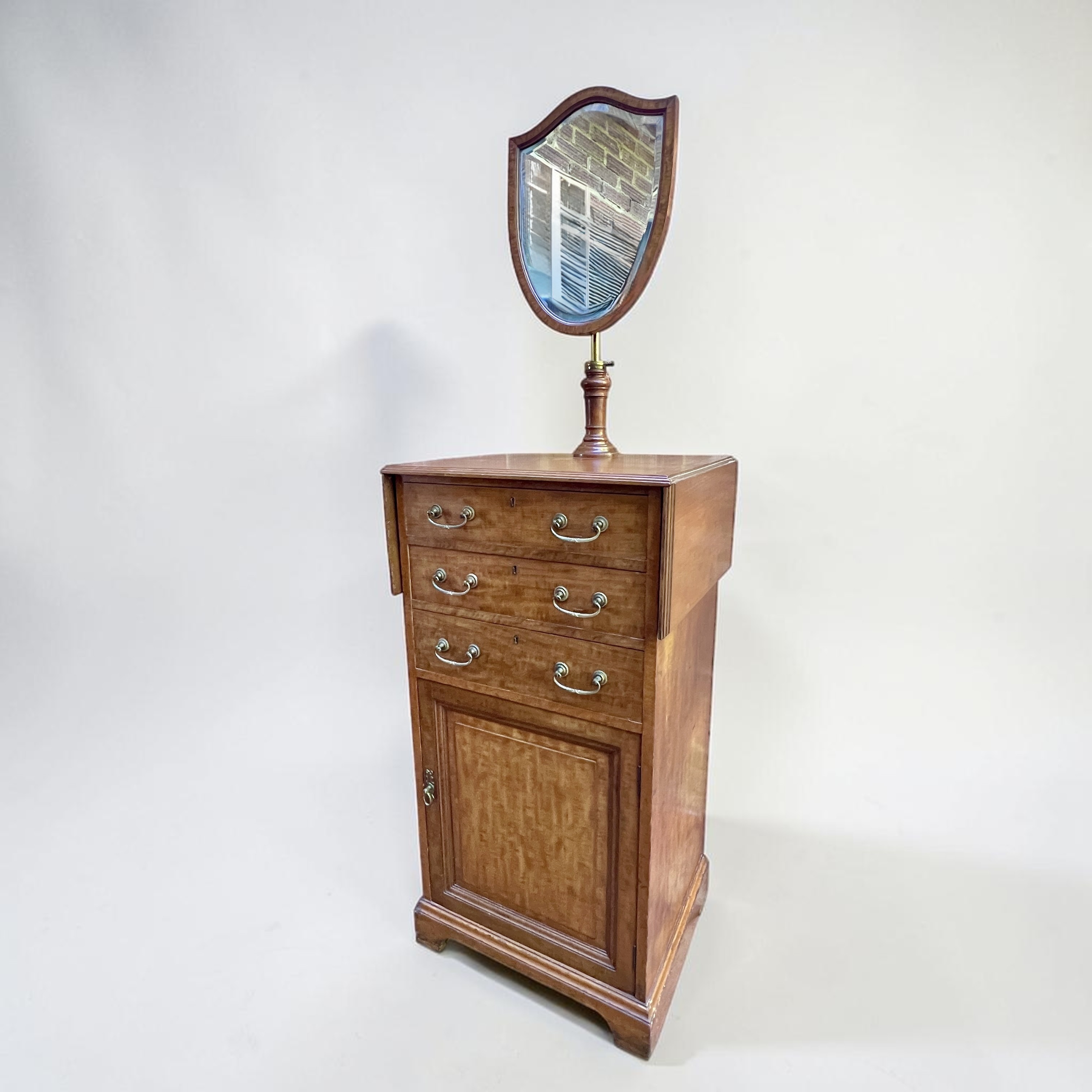 Edwardian Mahogany Dressing Chest With Adjustable Shield Mirror - Image 6