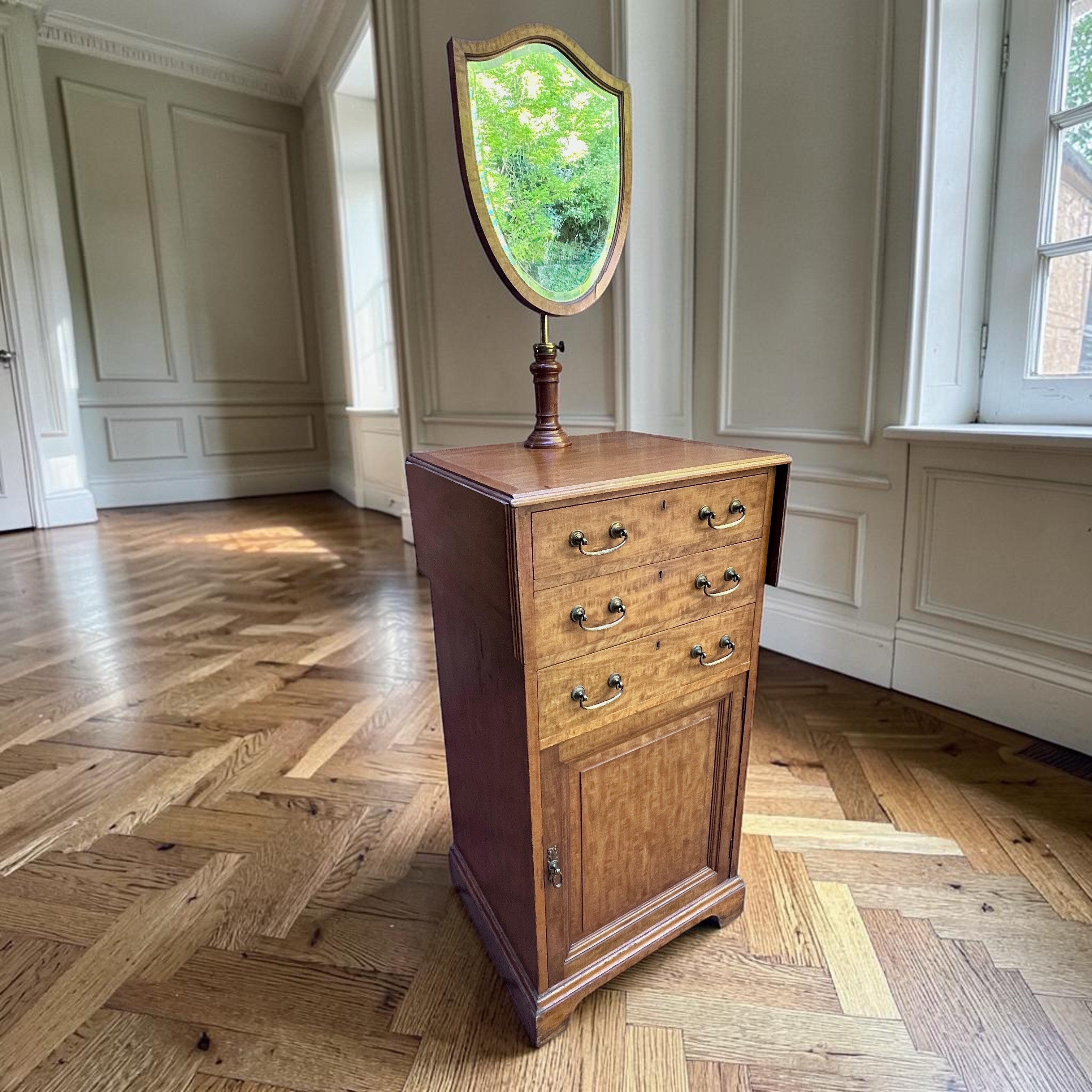 Edwardian Mahogany Dressing Chest With Adjustable Shield Mirror - Image 4