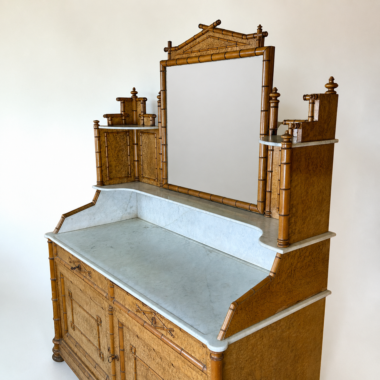 French Faux‑Bamboo Bird’s‑Eye Maple Marble Washstand, c.1890 - Image 2
