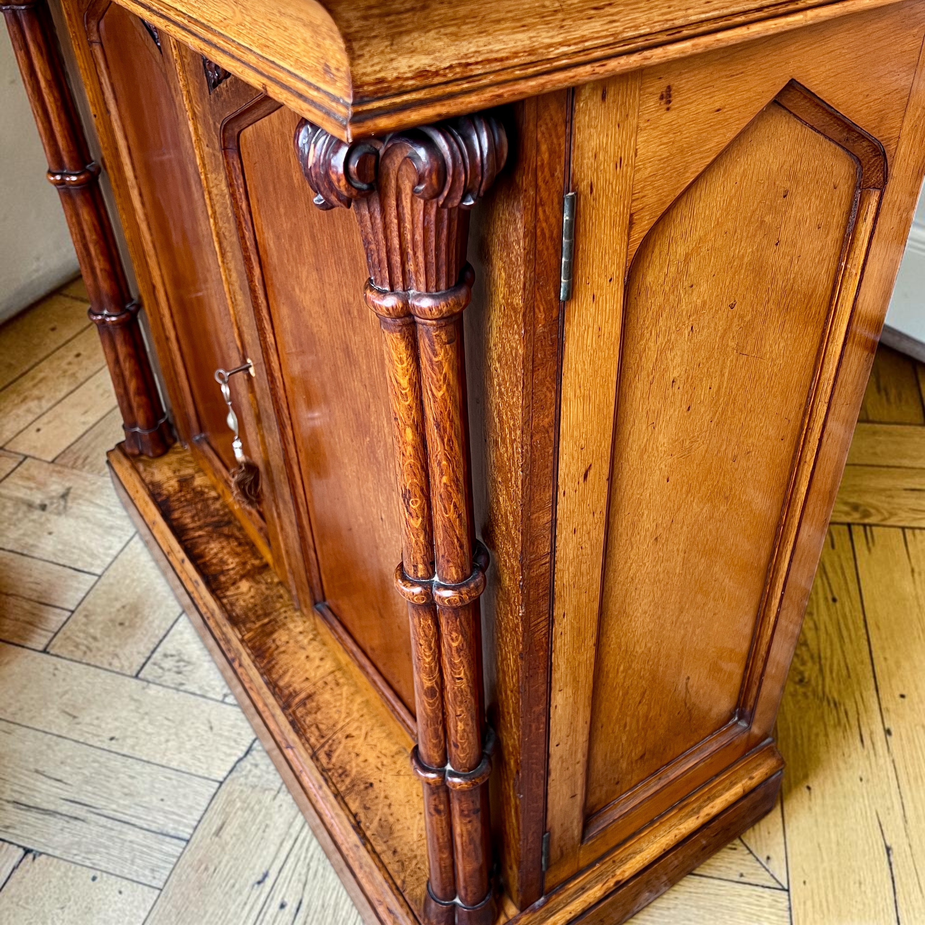 William IV Oak Gothic Revival Side Cabinet, C.1830 - Image 4