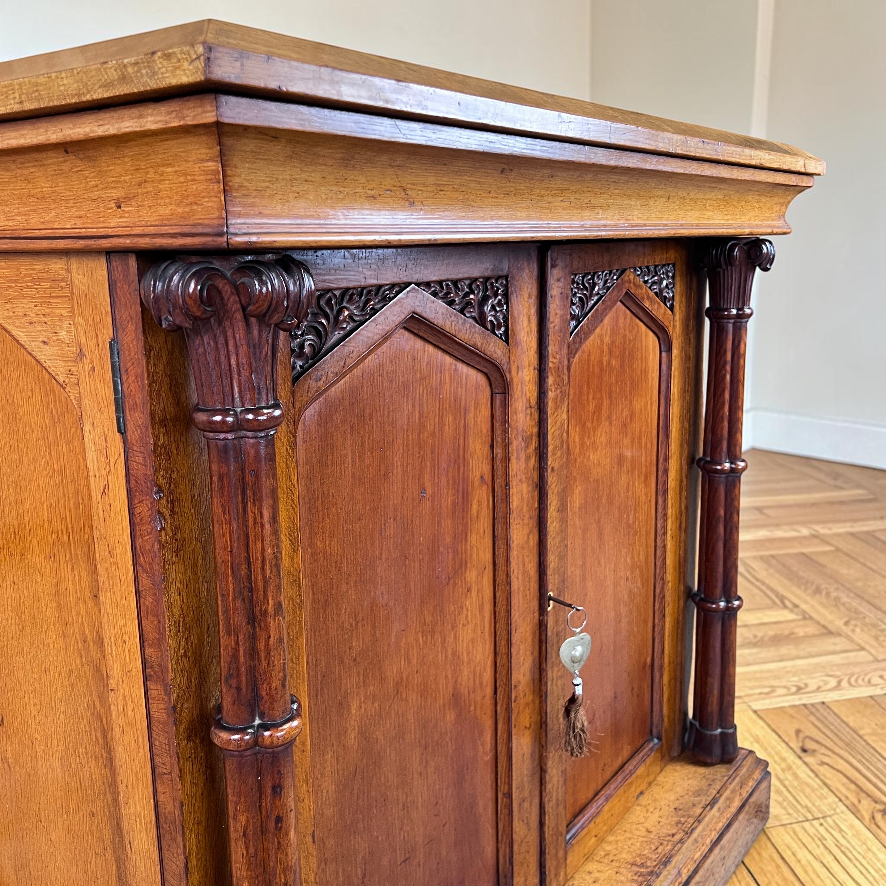 William IV Oak Gothic Revival Side Cabinet, C.1830 - Image 6