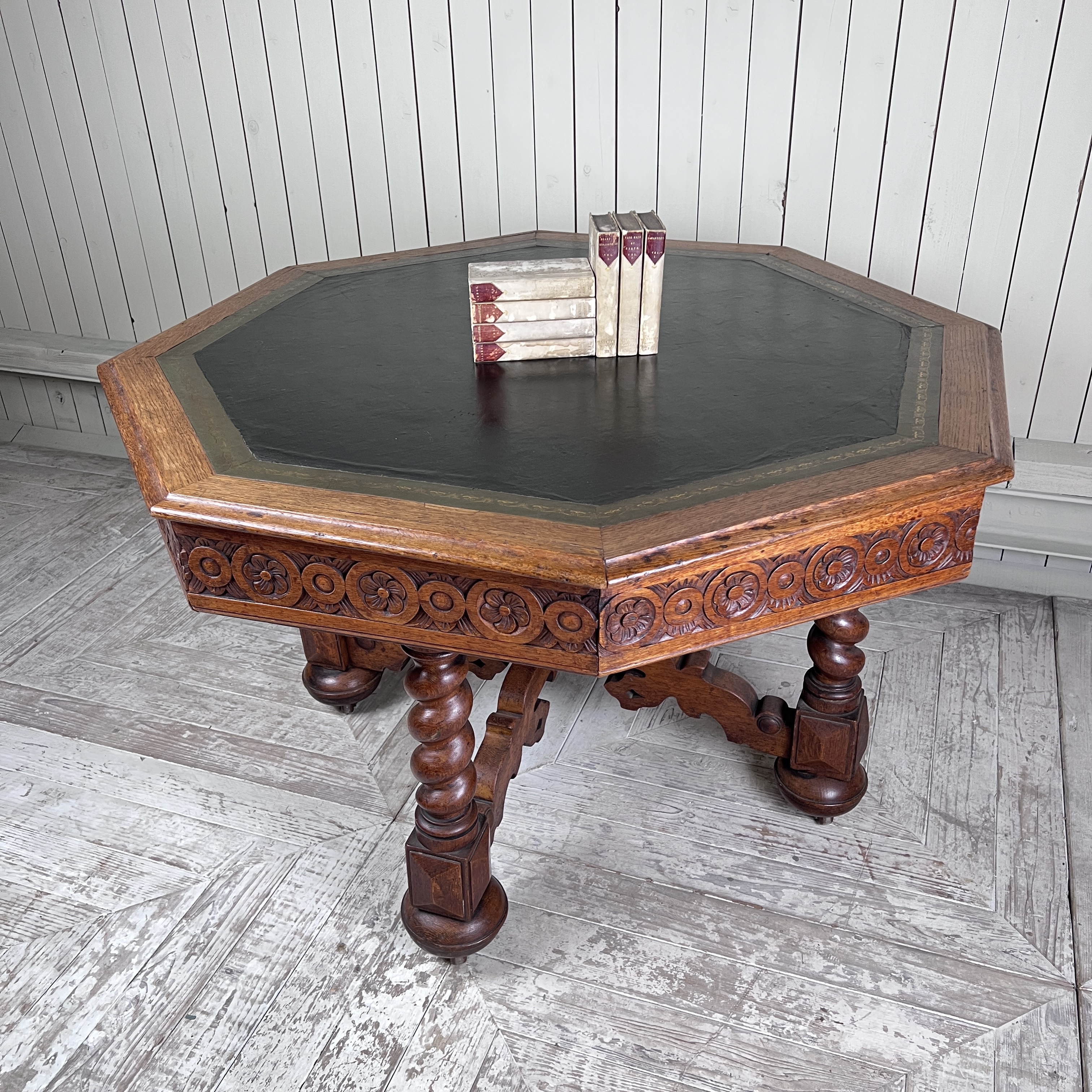 Fine Victorian Gothic Revival Octagonal Oak Library Centre Table – W. Williamson & Sons, Guildford - Image 9