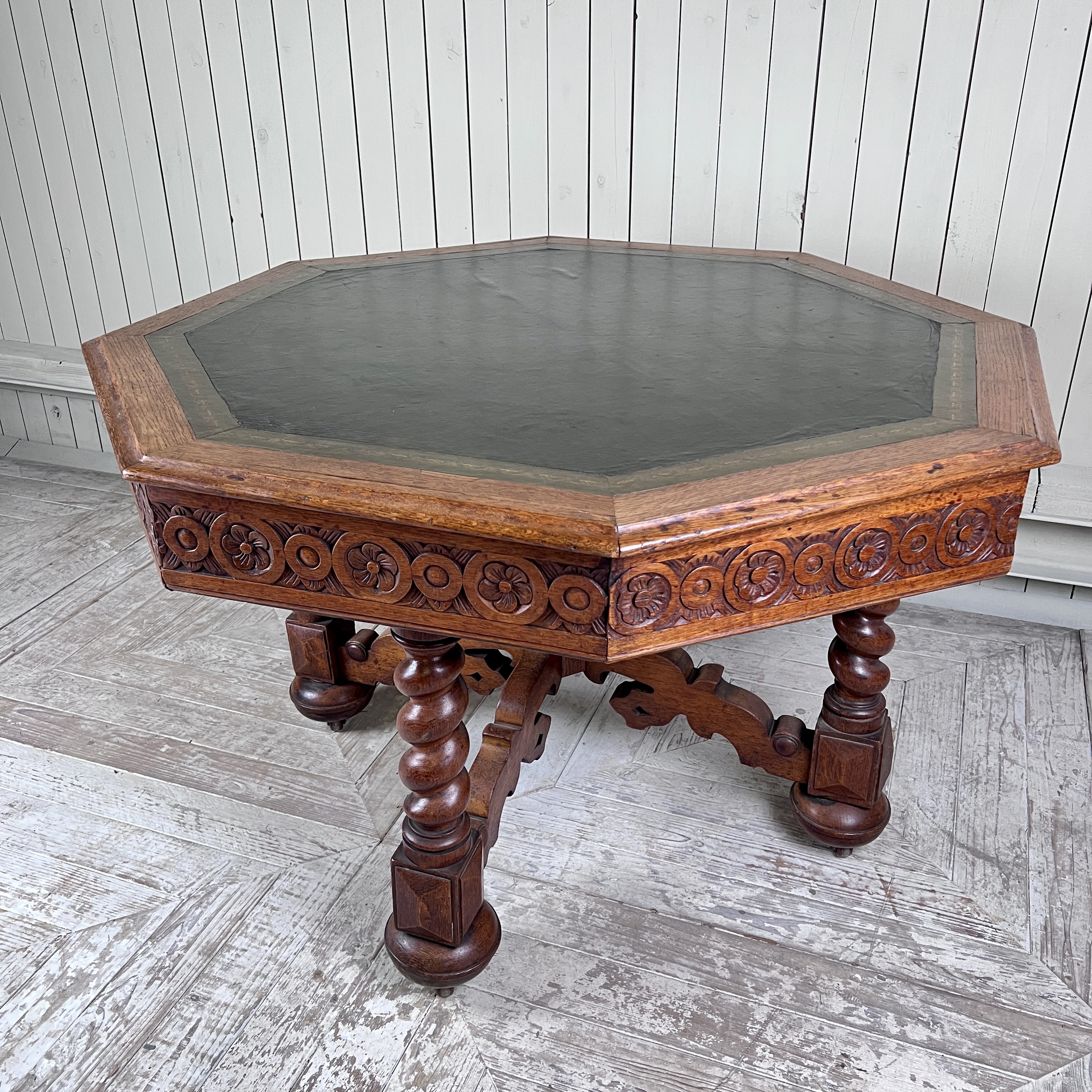 Fine Victorian Gothic Revival Octagonal Oak Library Centre Table – W. Williamson & Sons, Guildford - Image 6